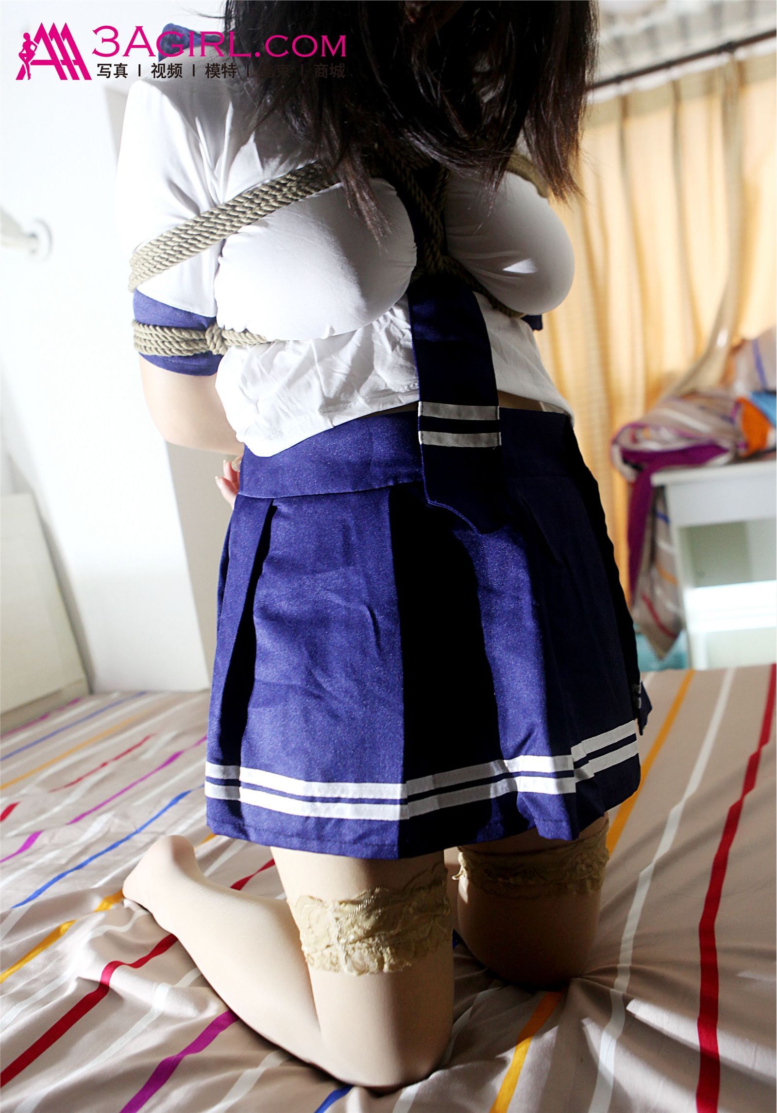 [3agirl] 2015-01-23 meishuguan - msg.019: uniform binding