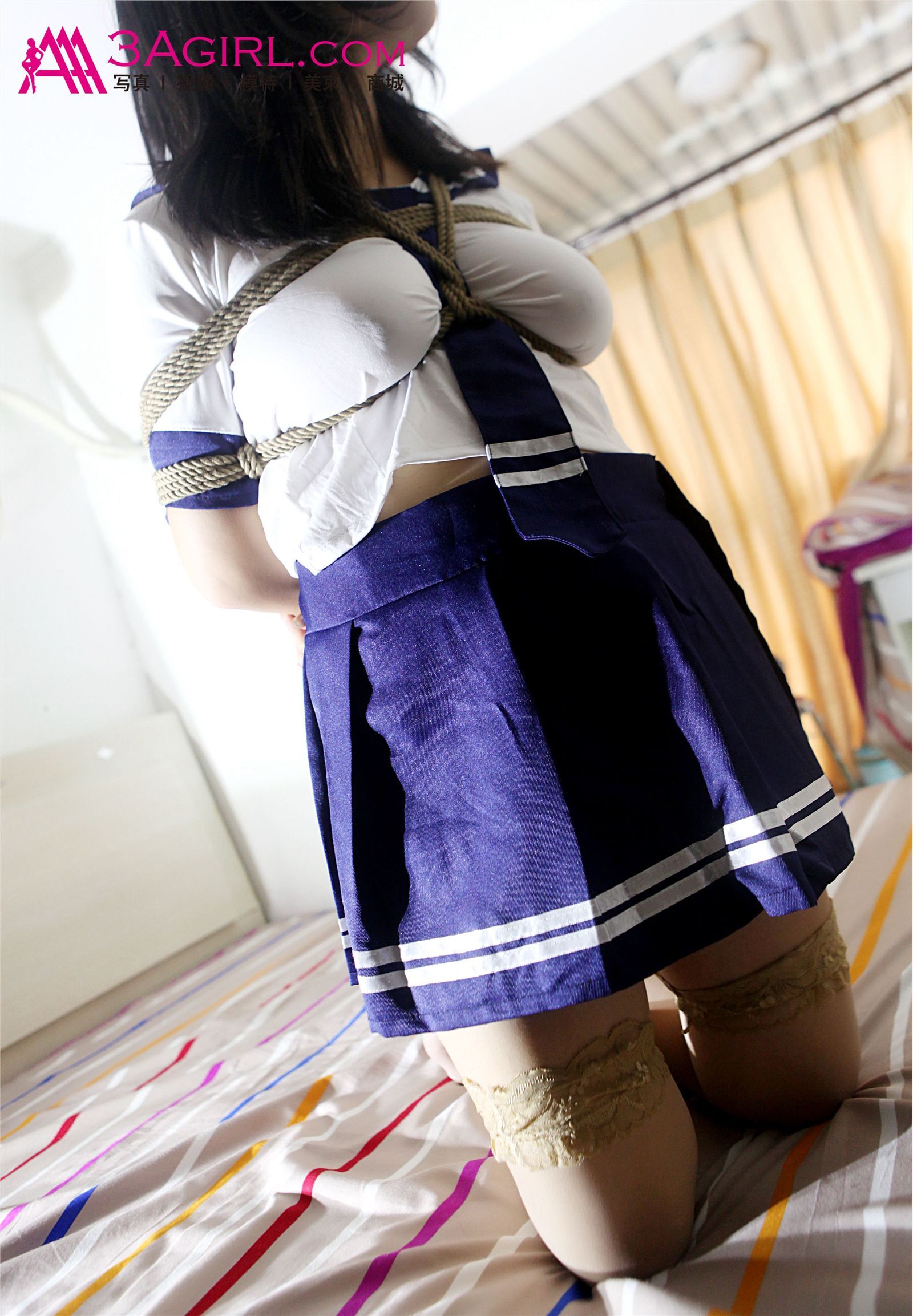 [3agirl] 2015-01-23 meishuguan - msg.019: uniform binding