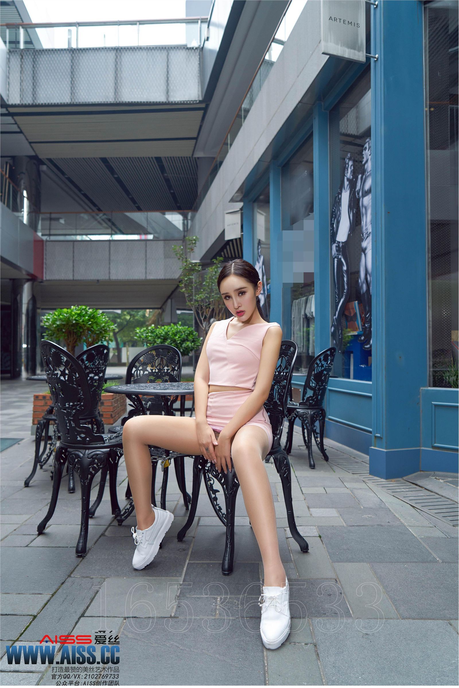 [AISs love] silk stockings leg beauty 4108 Xinyang street corner beauty