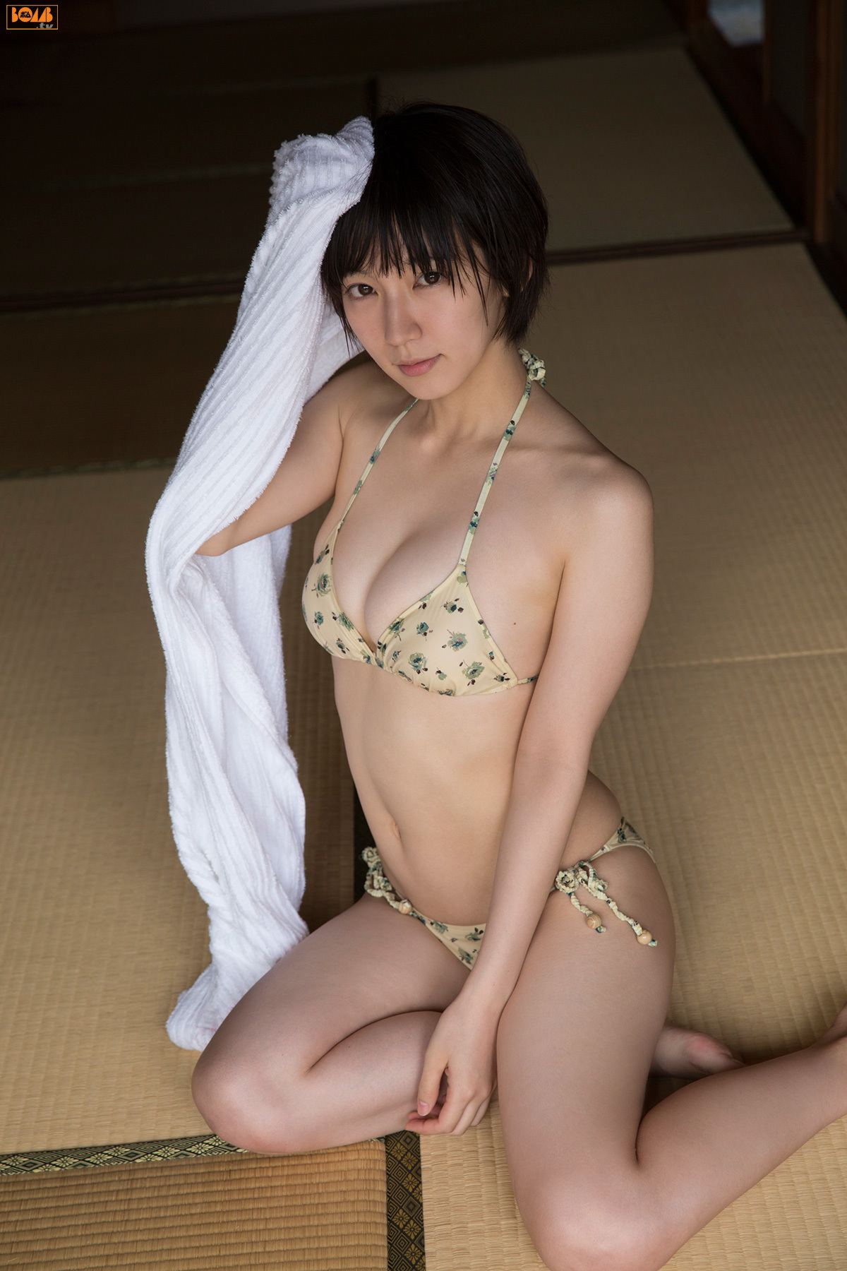 [BOMB.tv]2014年10月号GRavURE Channel Riho Yoshioka 吉岡里帆