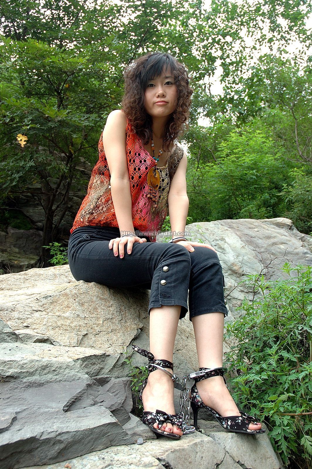 [Bindart美束] 高清捆绑美女写真 2006-09-20