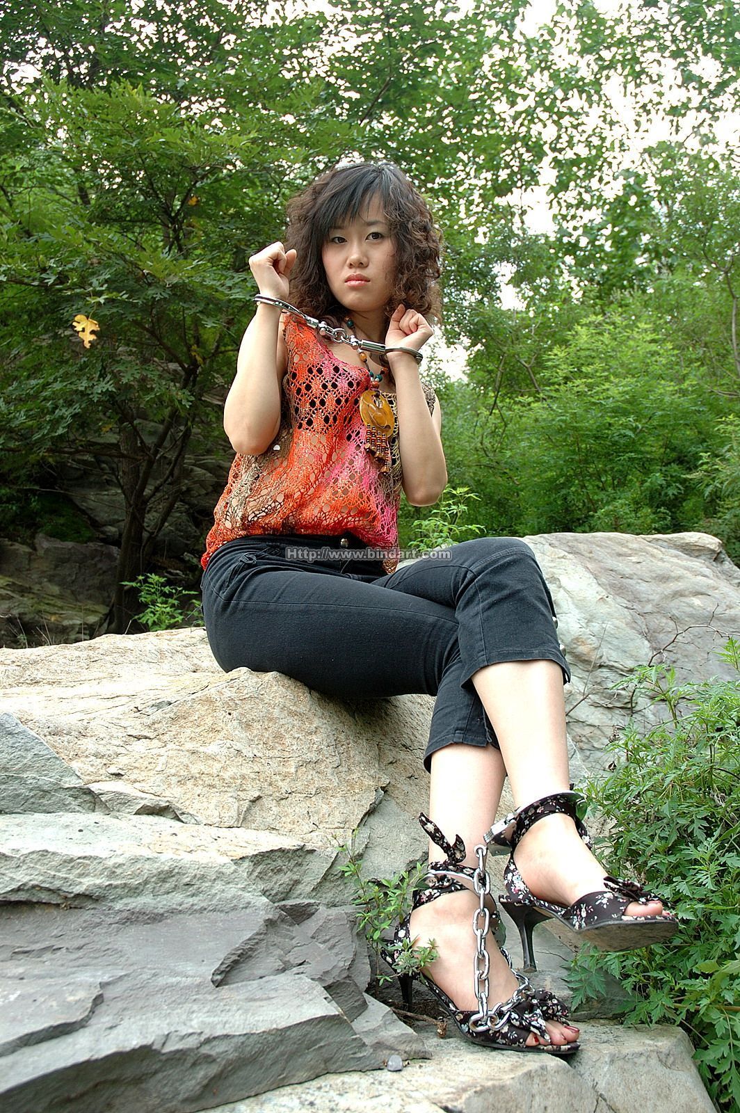 [Bindart美束] 高清捆绑美女写真 2006-09-20