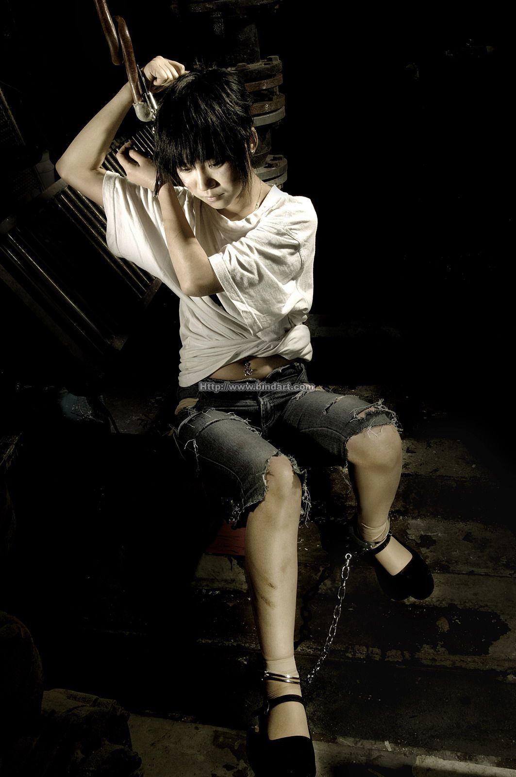 [Bindart美束] 捆绑性感美女 2006-12-15