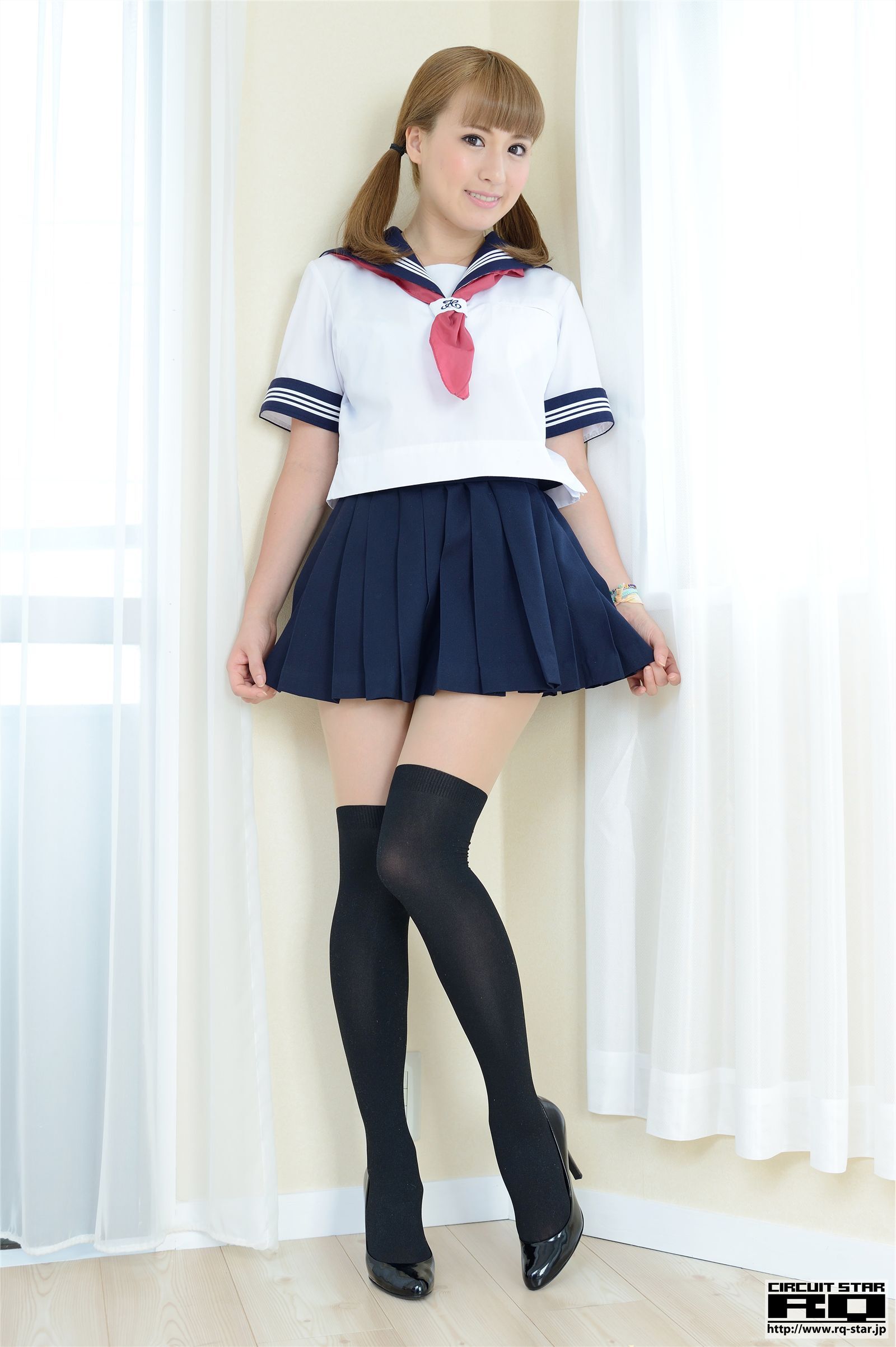 [RQ-STAR]2014.09.15 NO.00943 Nozomi Misaki 心咲のぞみ School Girl