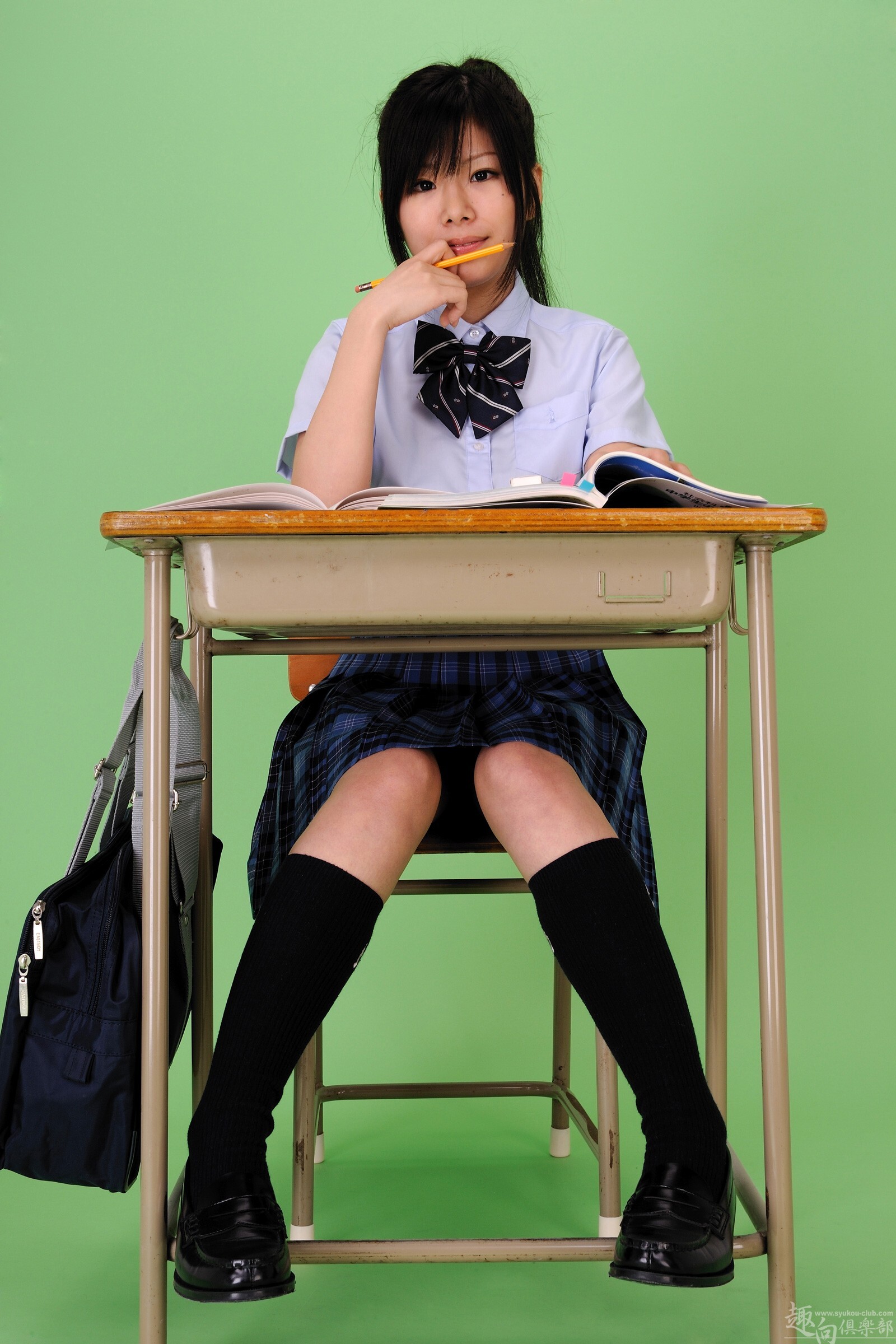 [Syukou-Club]2015.07.09 Digi-Girl No.225  School Girl [水谷ひかり]