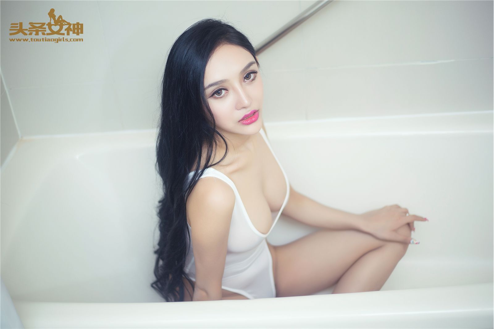 [Toutiao girls headline goddess] 2016-08-26 extreme wet Rococo