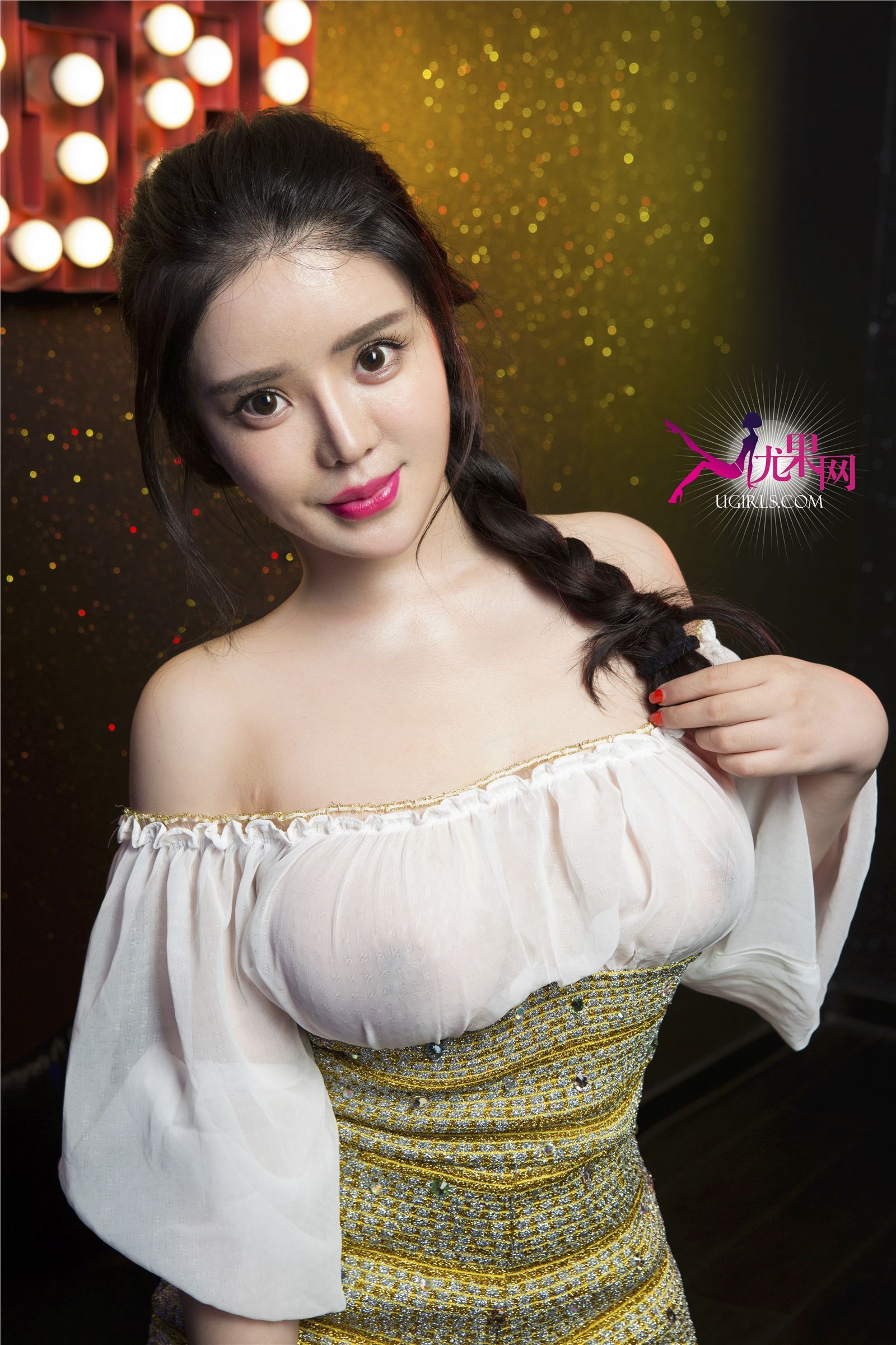 [ugirls.com] June 27, 2014 E021 breast beauty tool Liu Yaxi