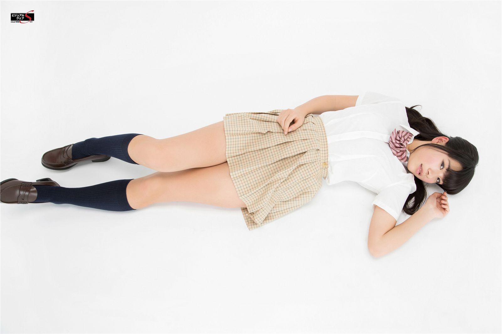 Jun serizawa serizawa Jun one Japanese skirt is a short female high school girl!