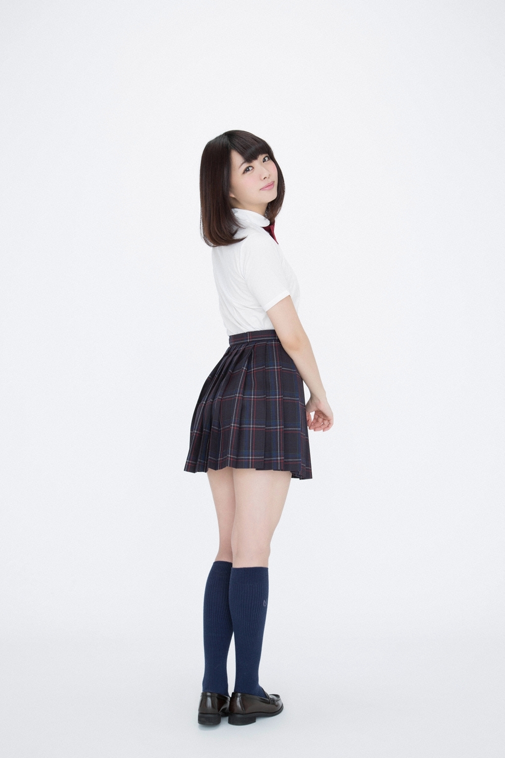[YS-Web] Vol.652 Nanami Moegi 萌木七海 高身長+Gカップ+ロリフェイスちゃん入学！