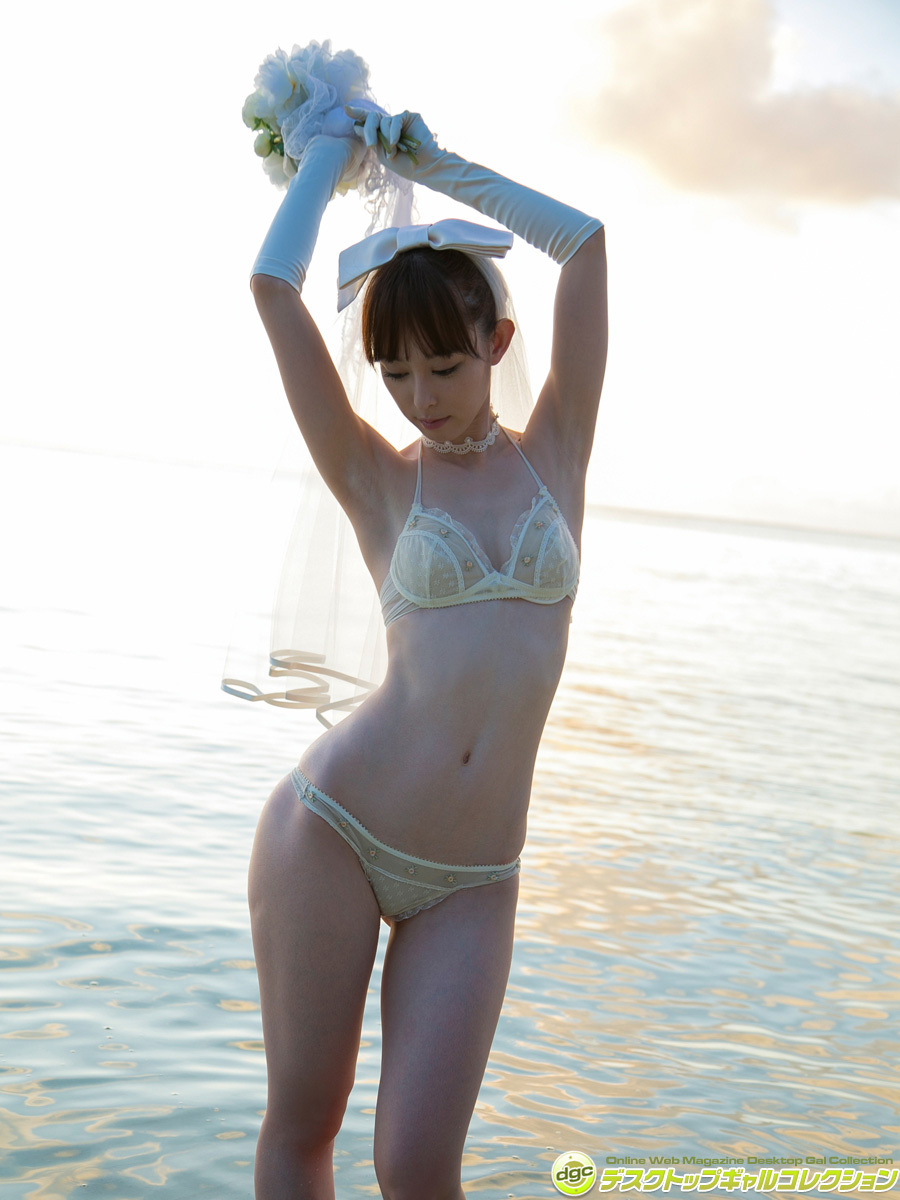 [DGC] 2016.01 no.1286 Rina Akiyama