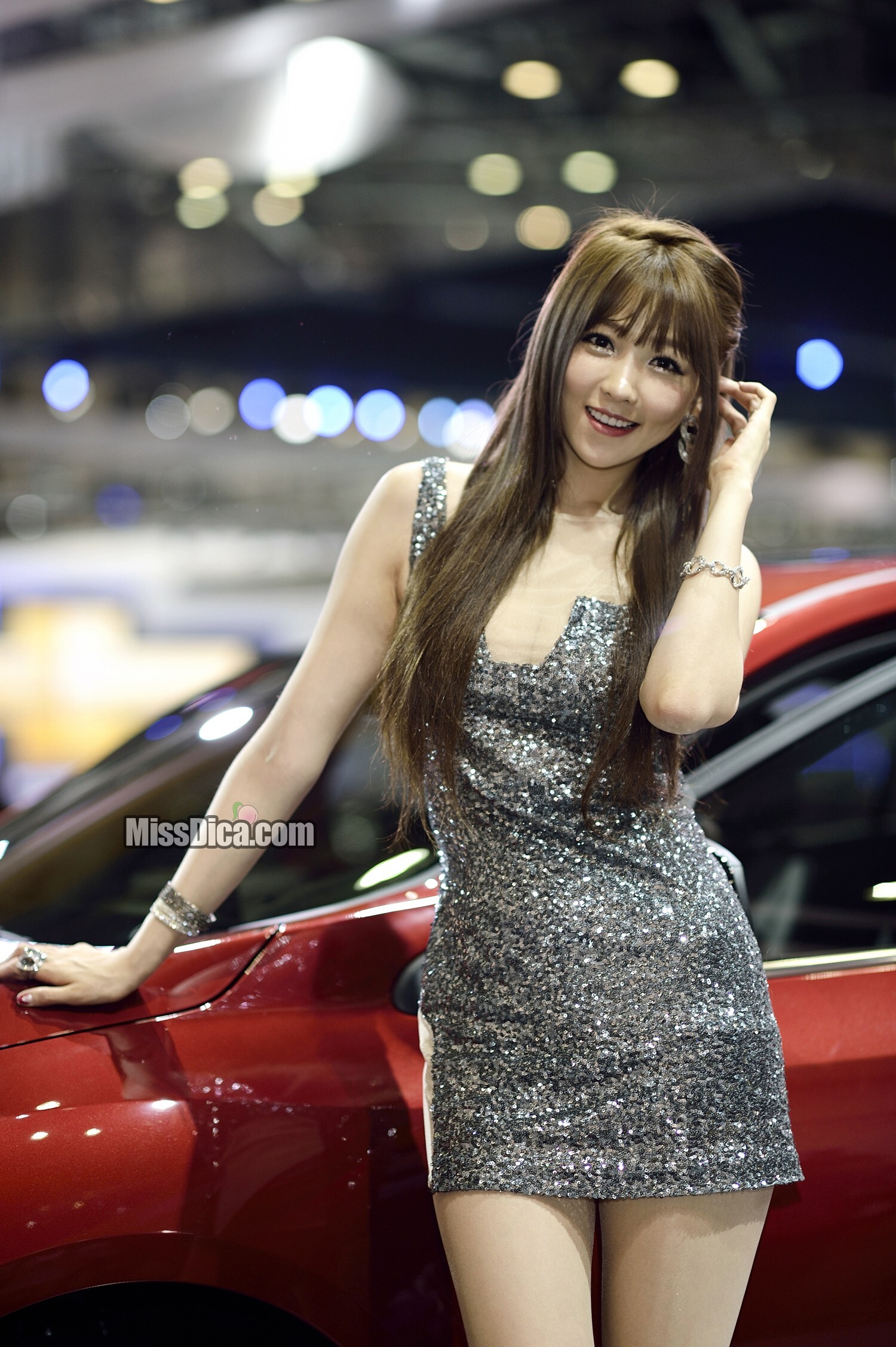 South Korean model goddess Li Enhui 2014 Busan International Auto Show atlas package 1