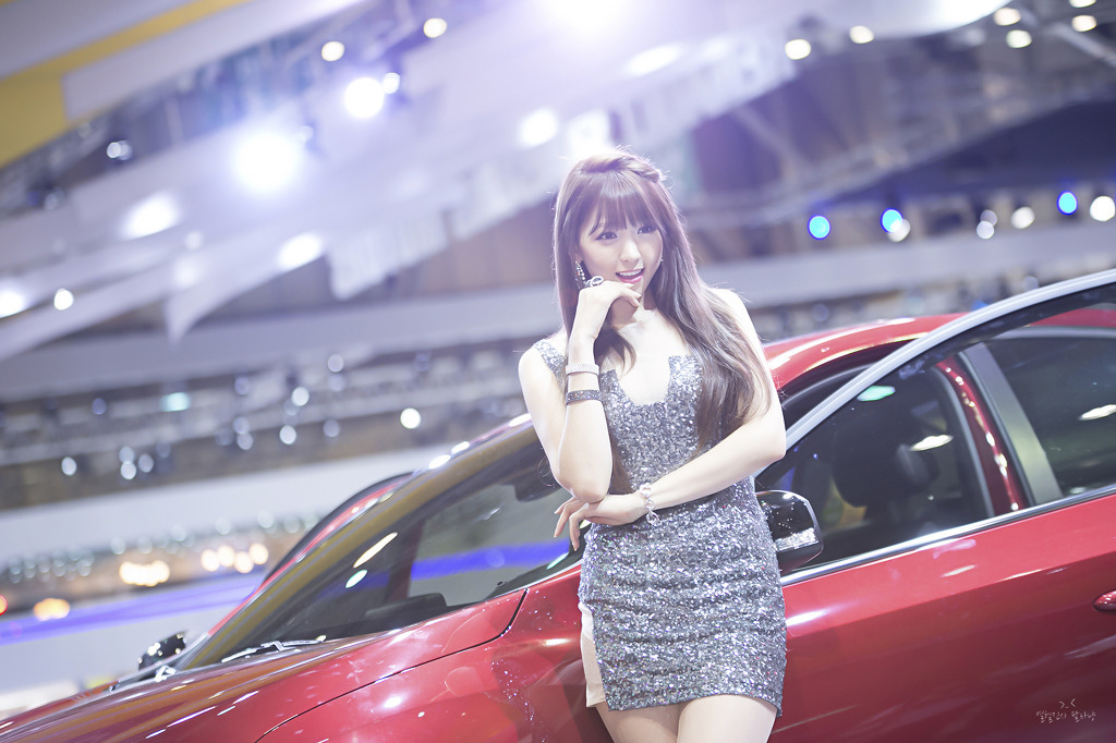 South Korean model goddess Li Enhui 2014 Busan International Auto Show atlas package 1