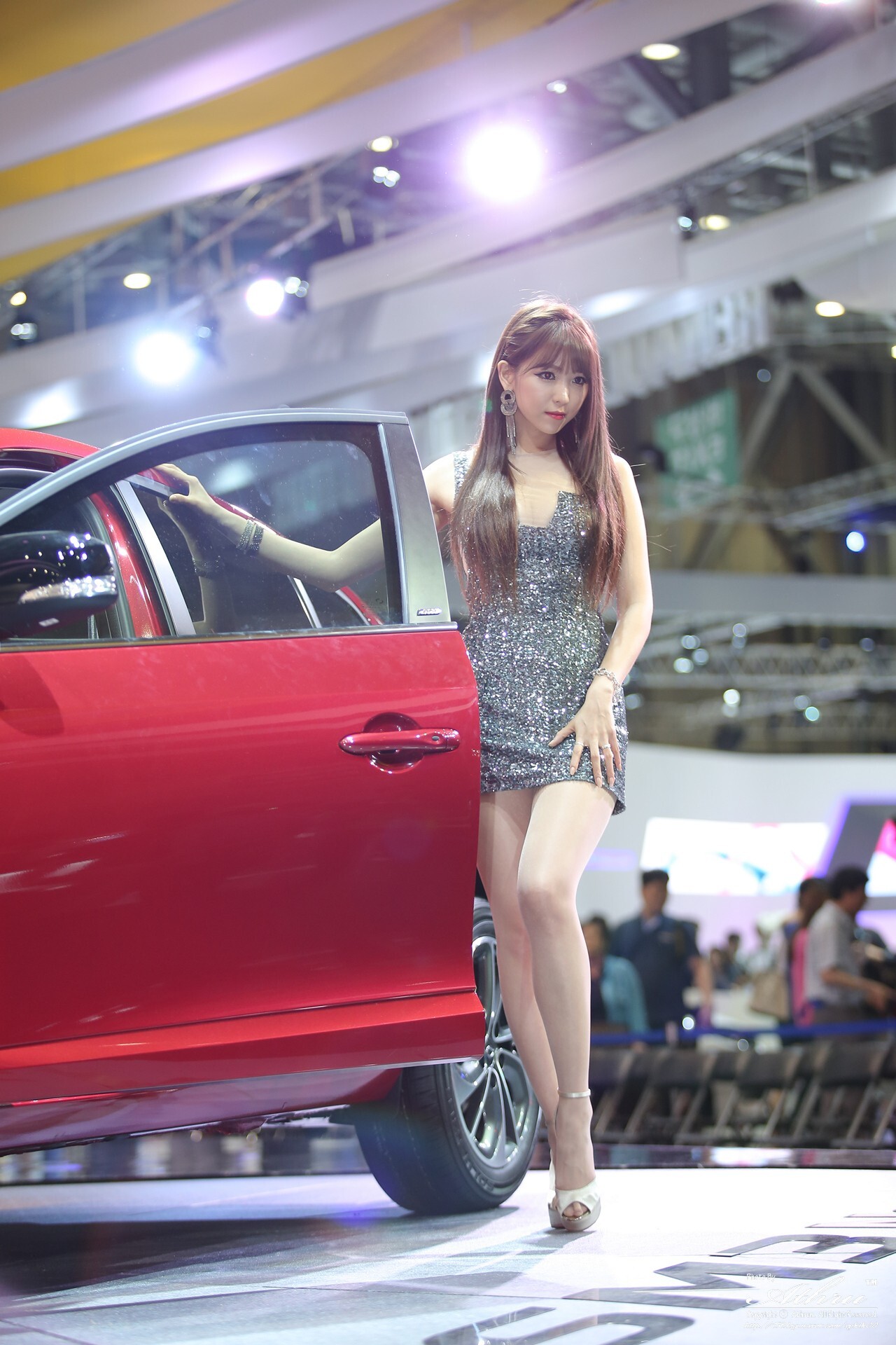 South Korean model goddess Li Enhui 2014 Busan International Auto Show atlas package 3