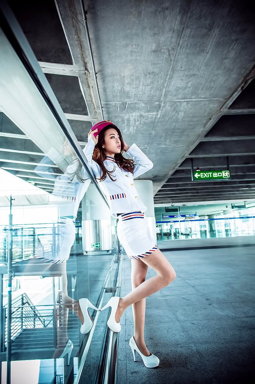 Liu Siqi, beautiful stewardess, Hong Kong International Airport