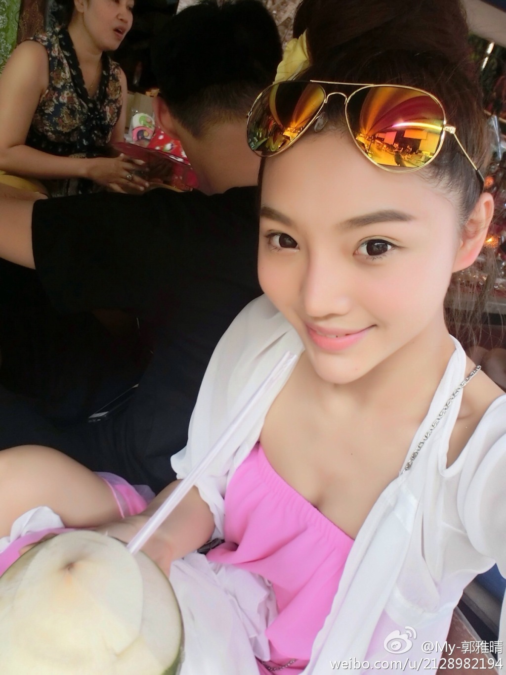 34d slim waist and long legs - photo of Guo Qingqing's private house