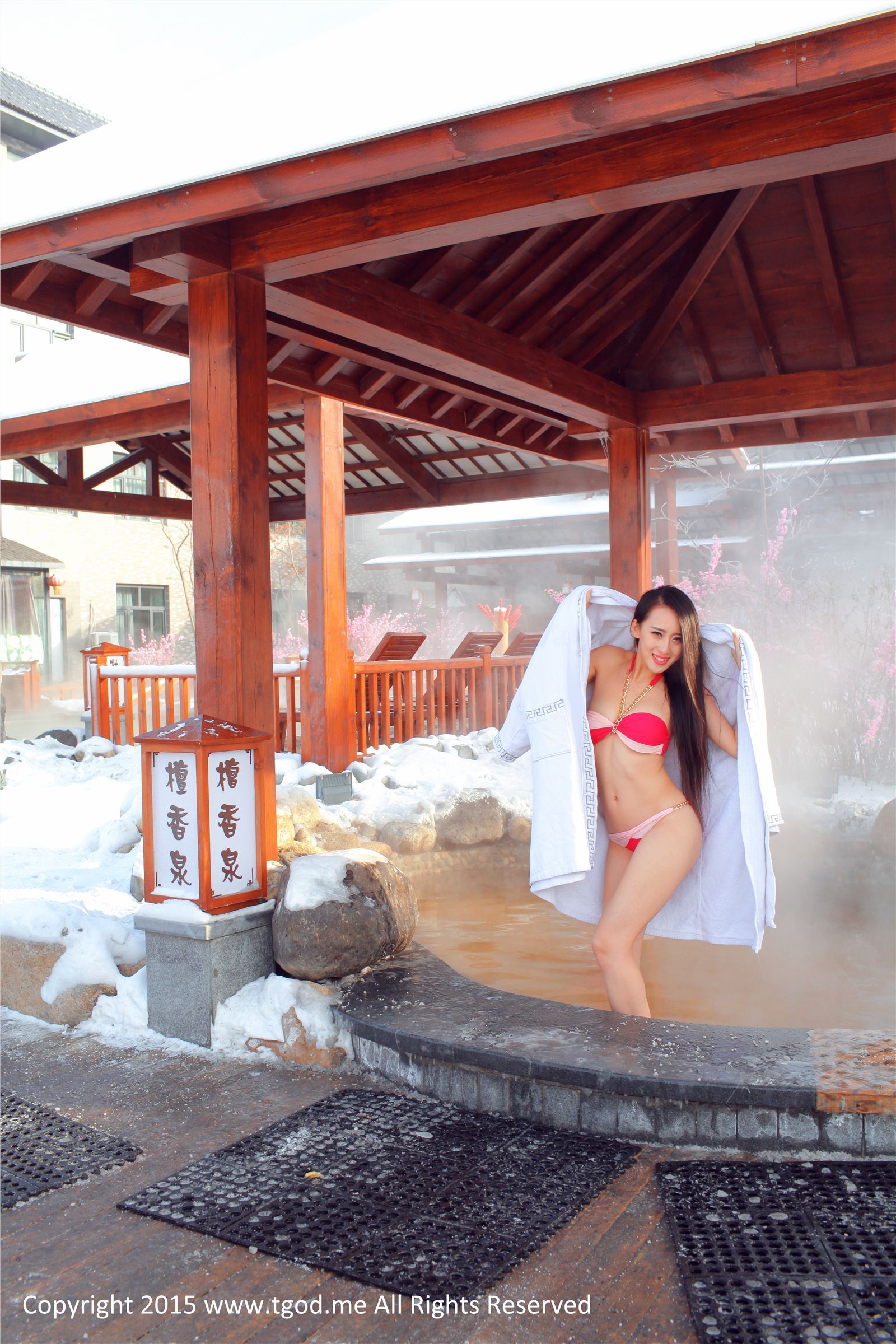 [tgod push goddess] on April 30, 2015, goddess drives to Daqing Lindian north country hot spring Luo WANYING