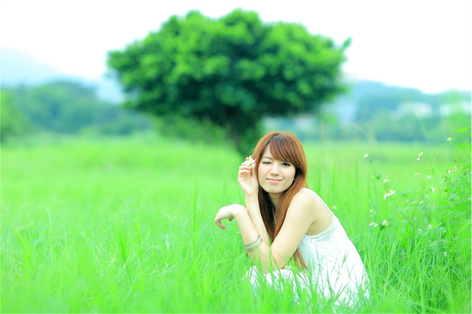 台湾清纯美女小静农场初夏田园风光写真