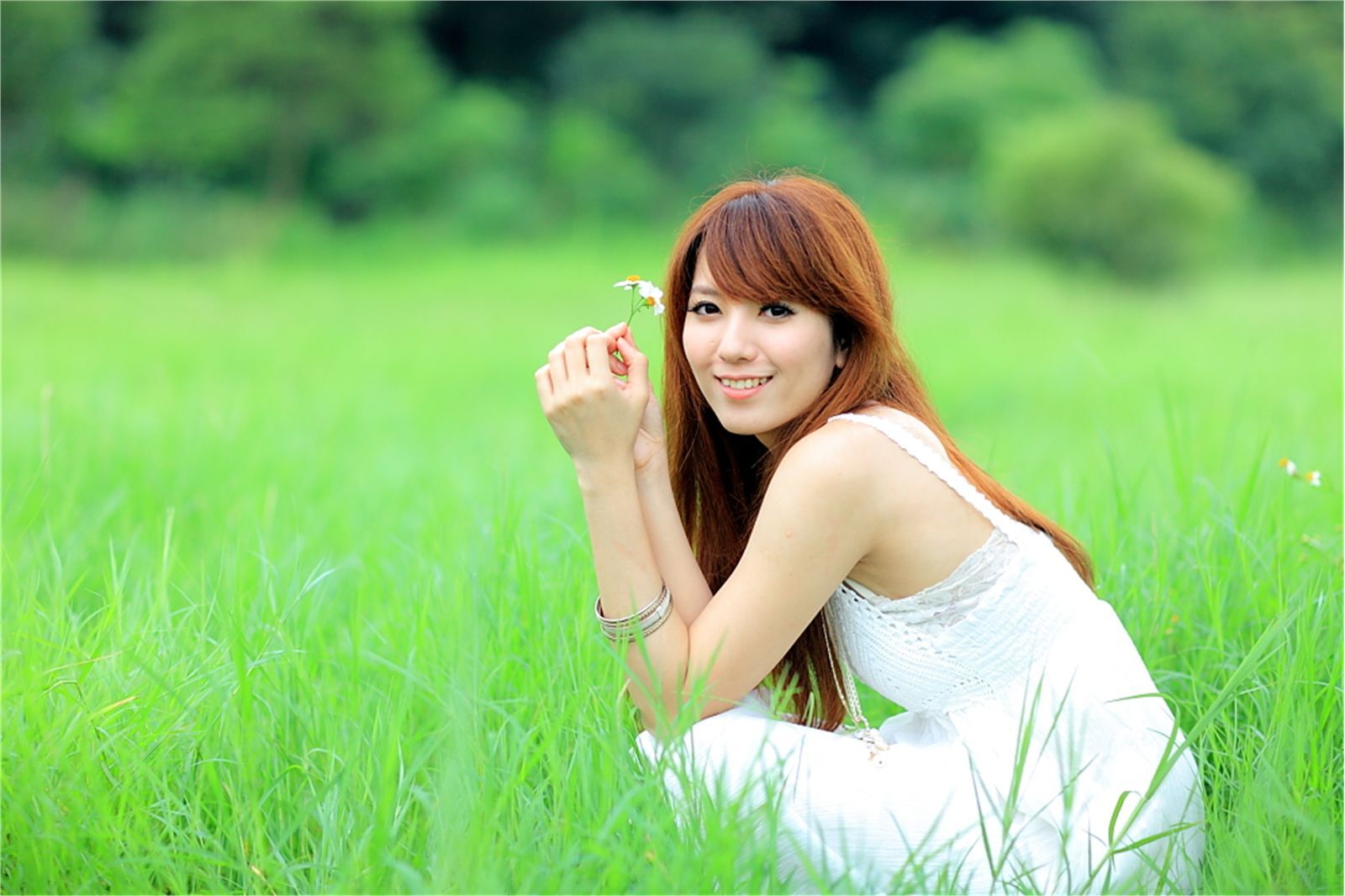 台湾清纯美女小静农场初夏田园风光写真