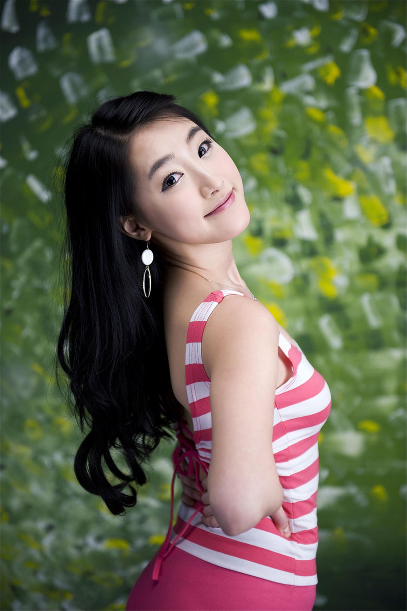 Korean model Cui Zhixiang - Striped photo