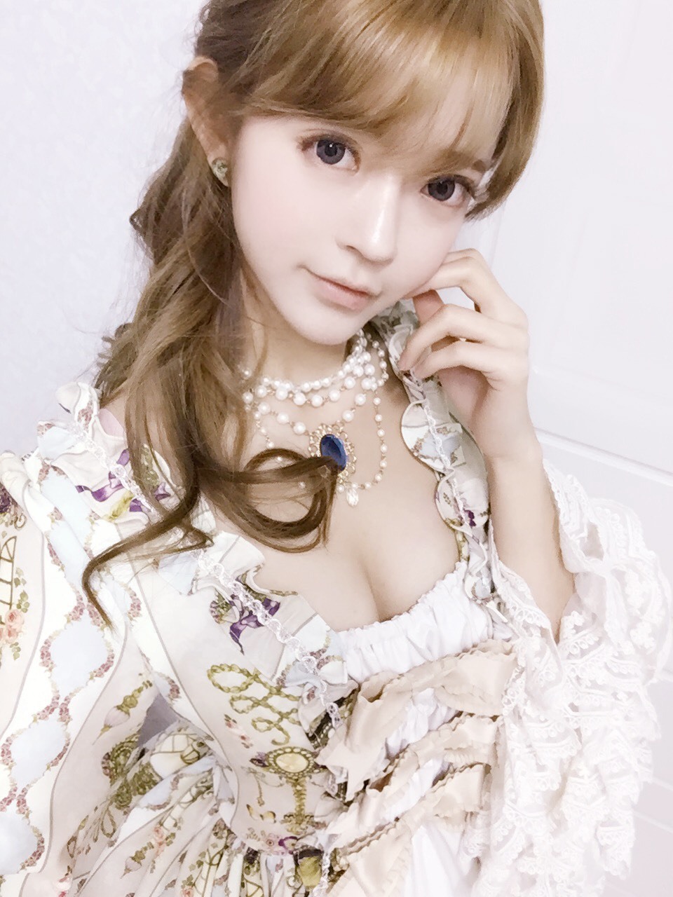 Yurisa, South Korean Girl Doll