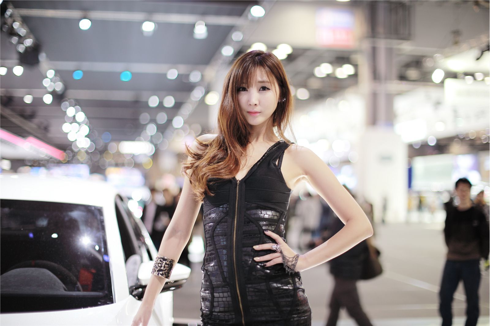 2015 Korea International Auto Show super car model Li liuen