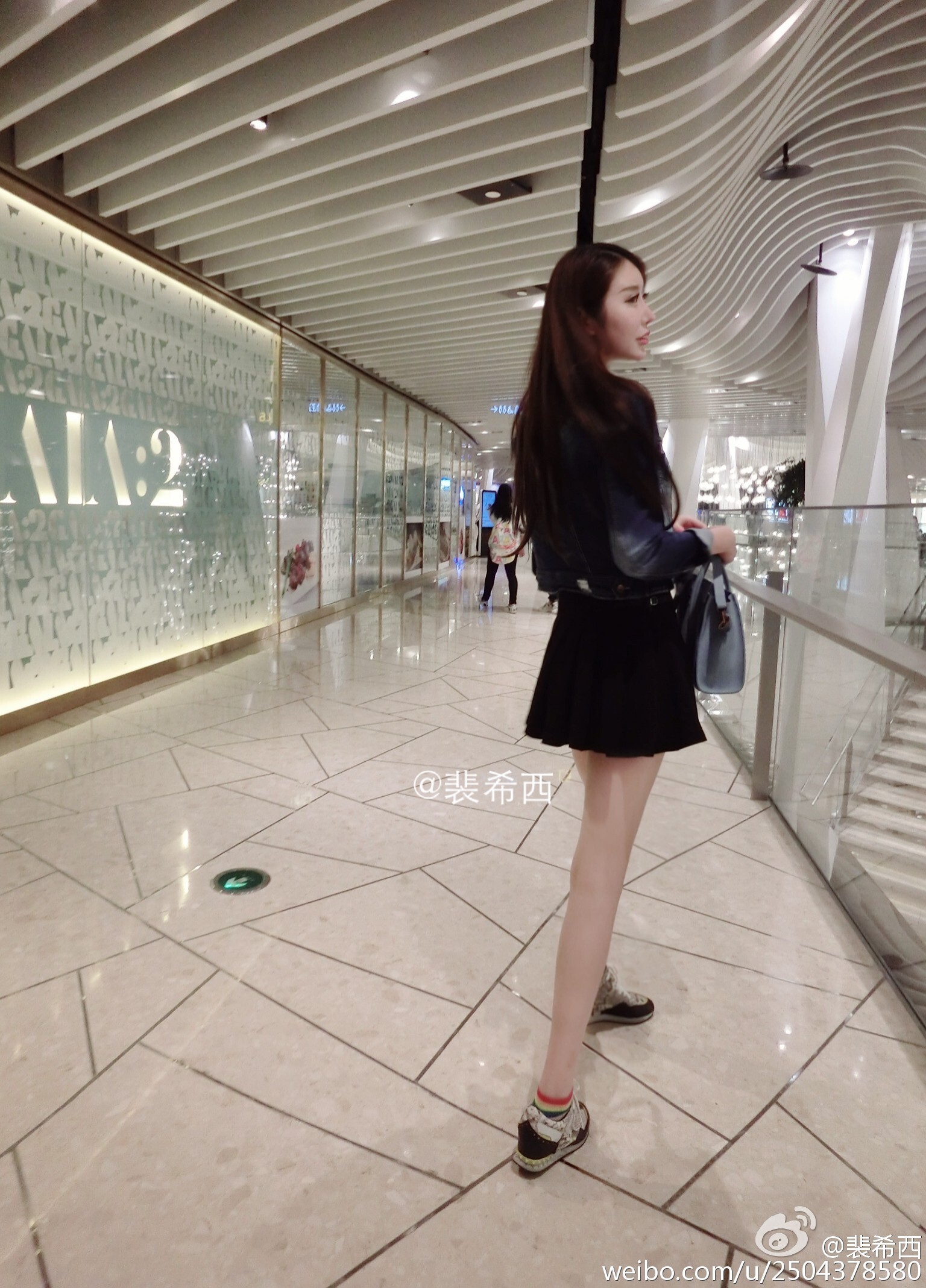 Sexy milk model - Peixi black silk long leg sister 2