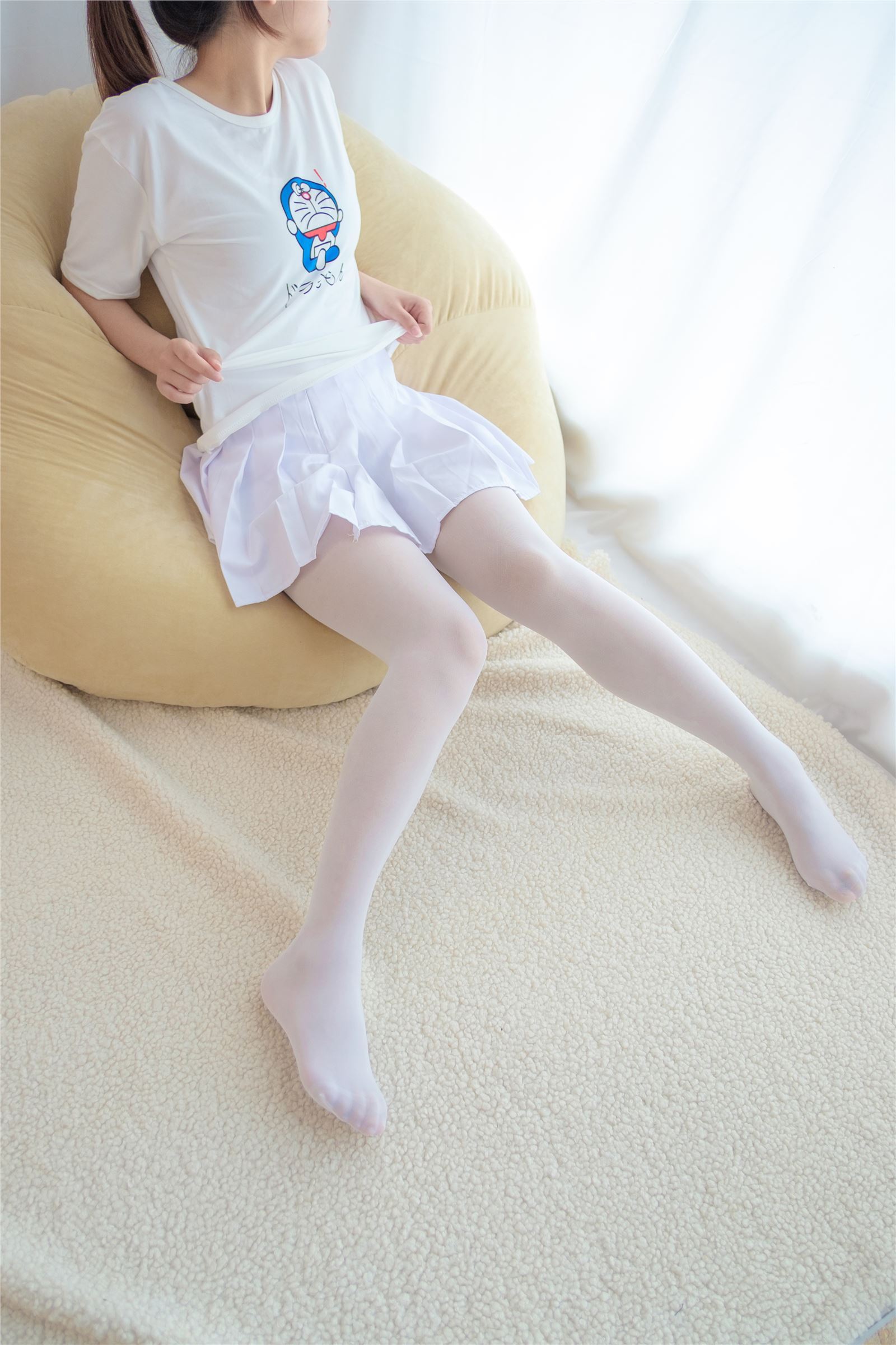 [Sen Luo financial group] rolice foot photo r15-006 white silk foot with tender water