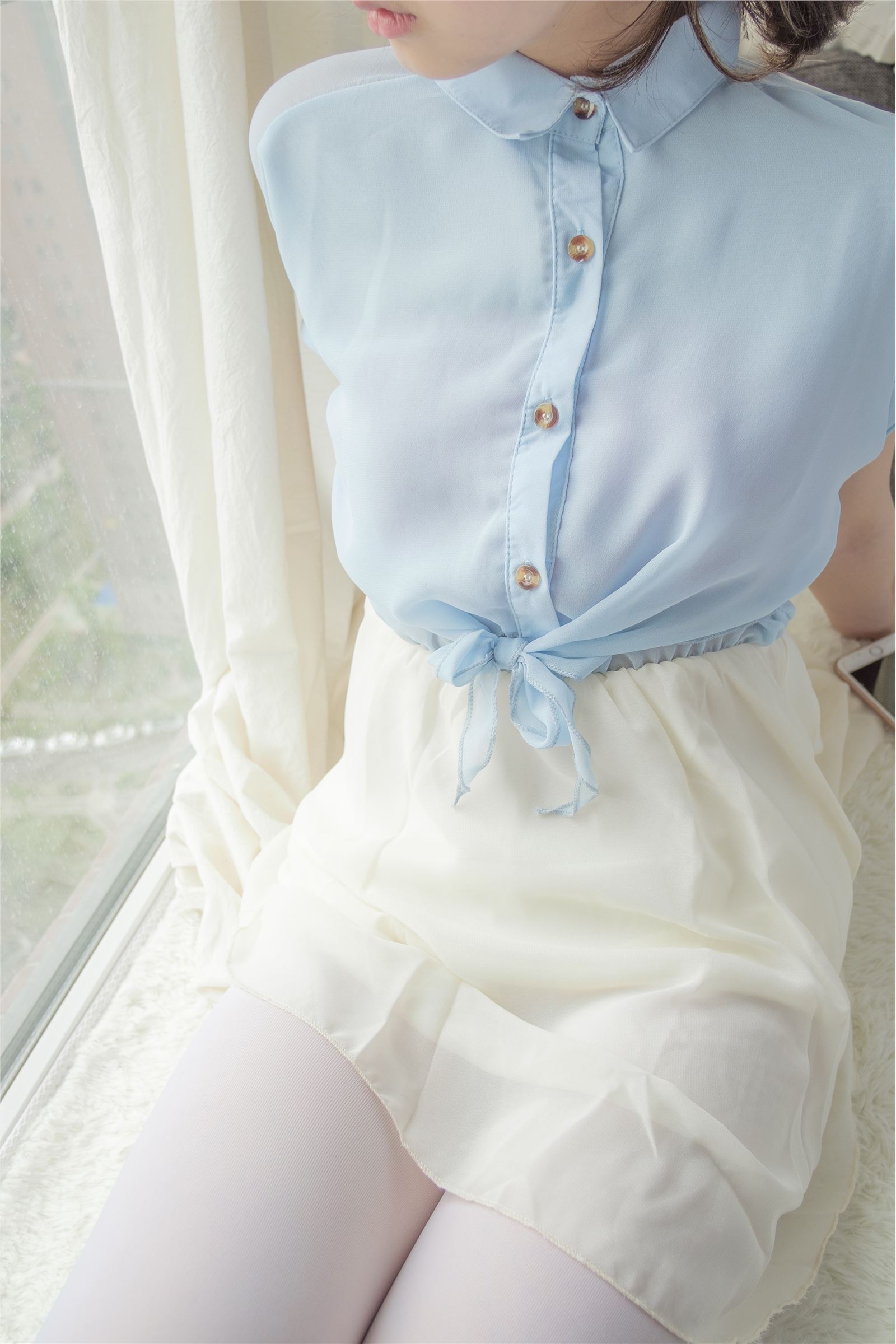 [Sen Luo consortia] rolis foot photo r15-007 Tulle girl on windowsill