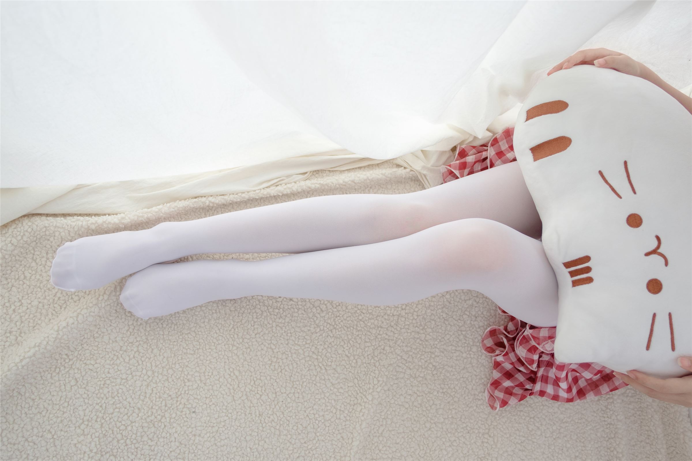 [Sen Luo consortium] rolice foot photo r15-011 red plaid skirt white silk mm