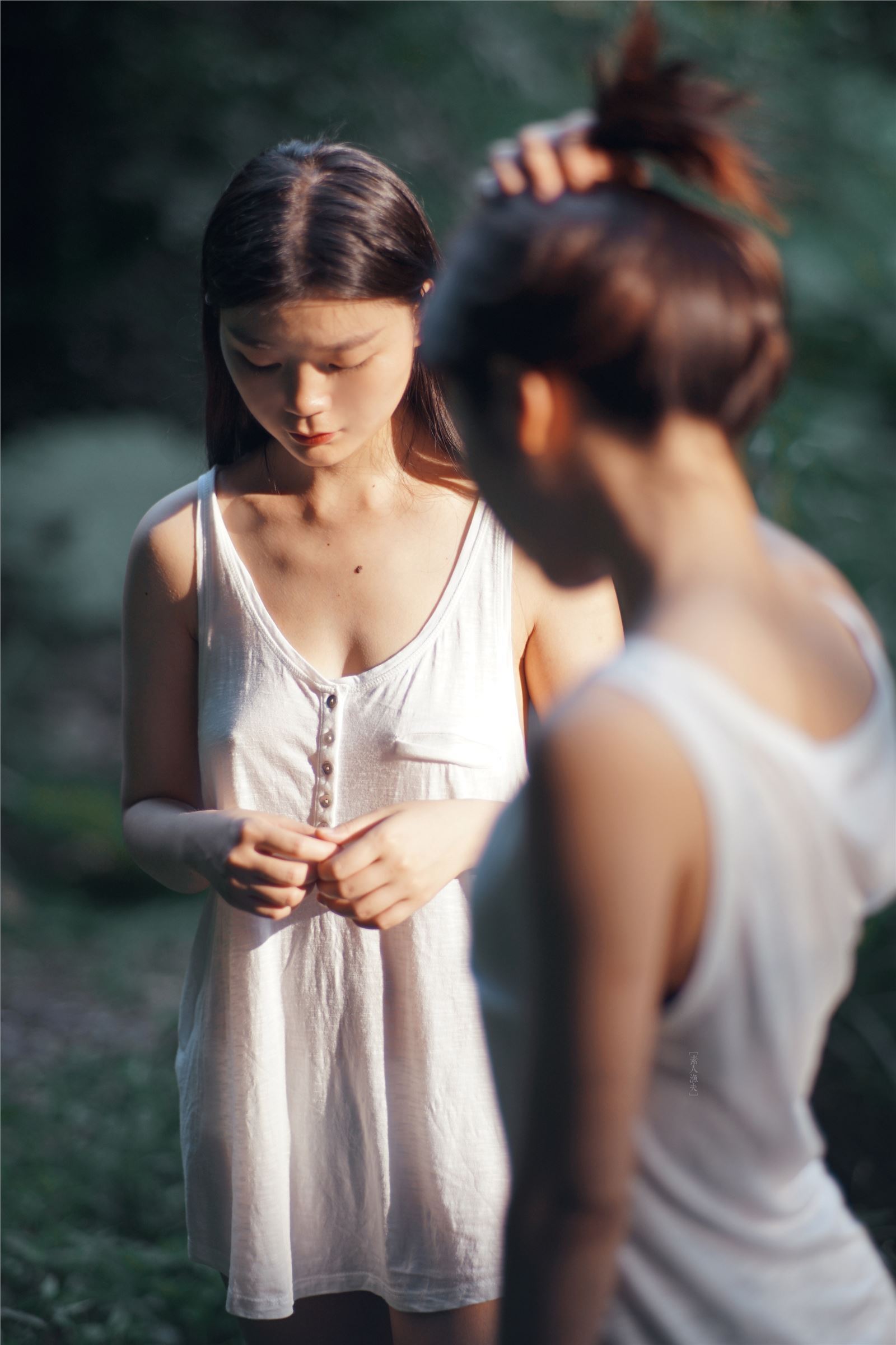 向大佬低头双马尾萌妹 深圳校服女仆装 香港之行