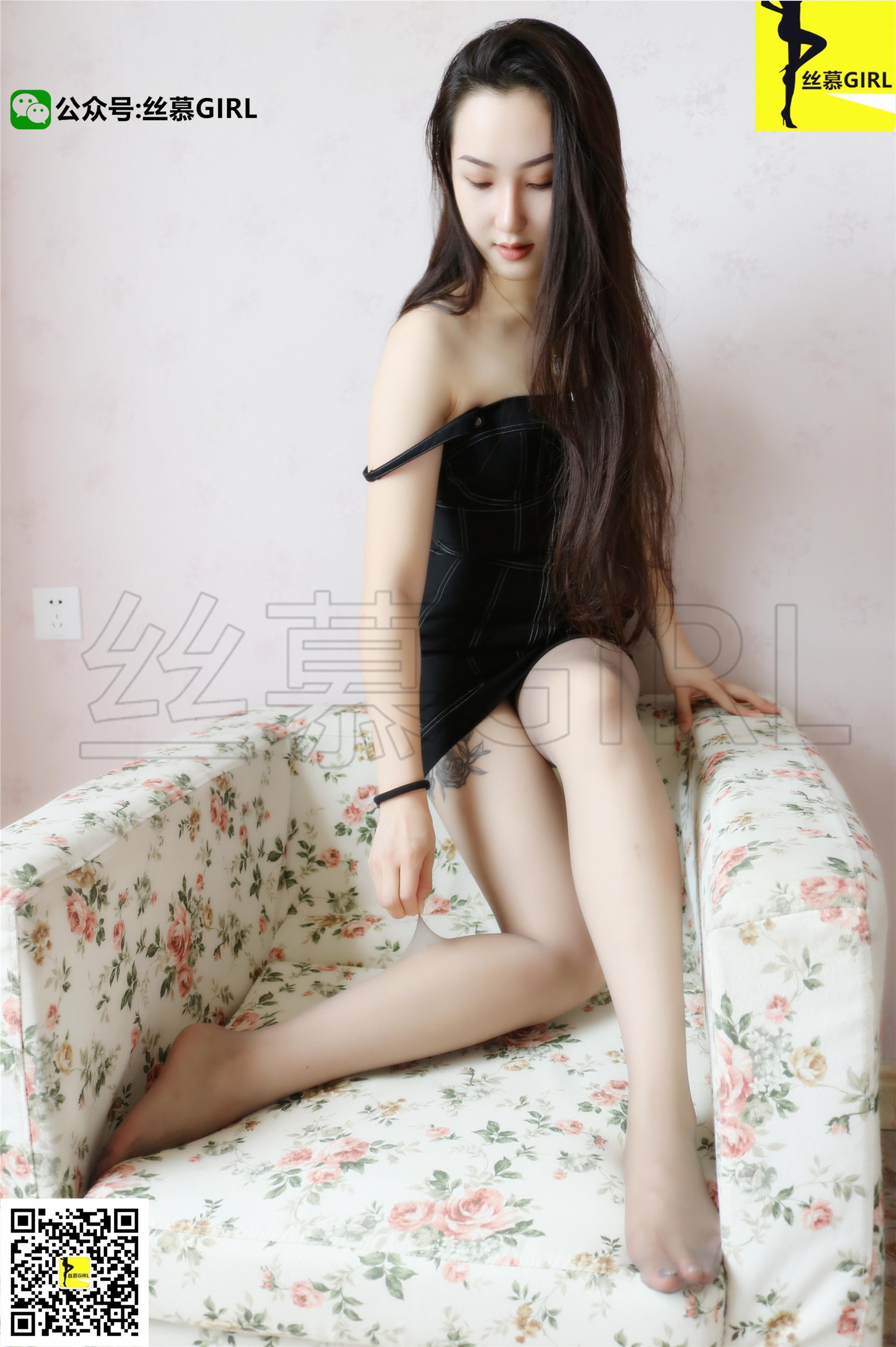 Simu photo No.015 model: Yin in charge of simi series - silk stockings and snake