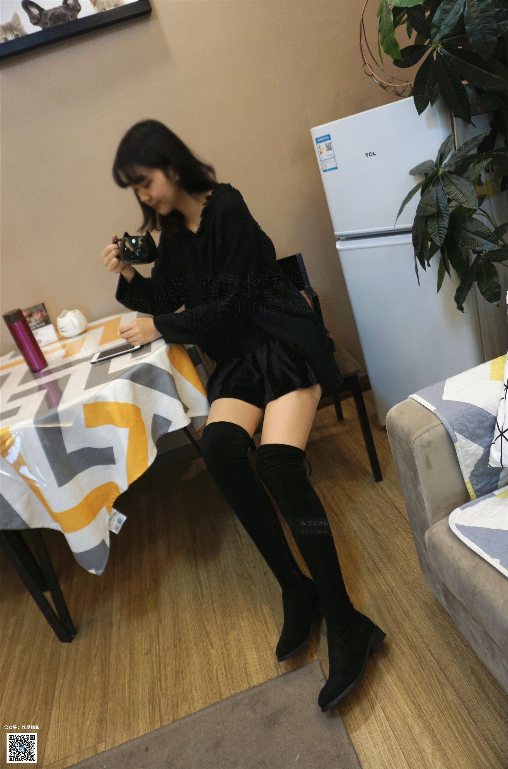 Goblin vision nono boots high heel meat stockings