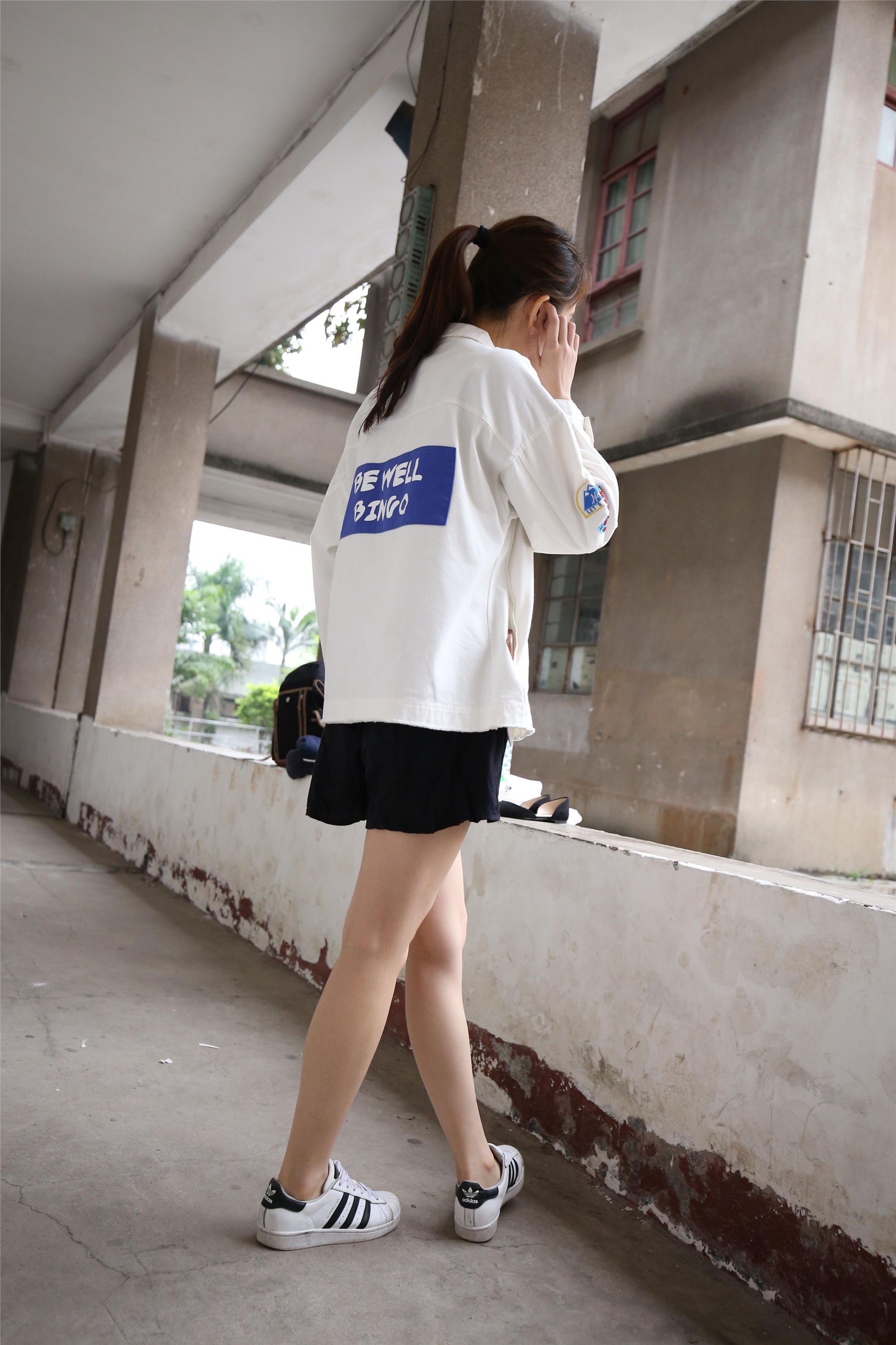 Z2-3 shirt barefoot 561p3