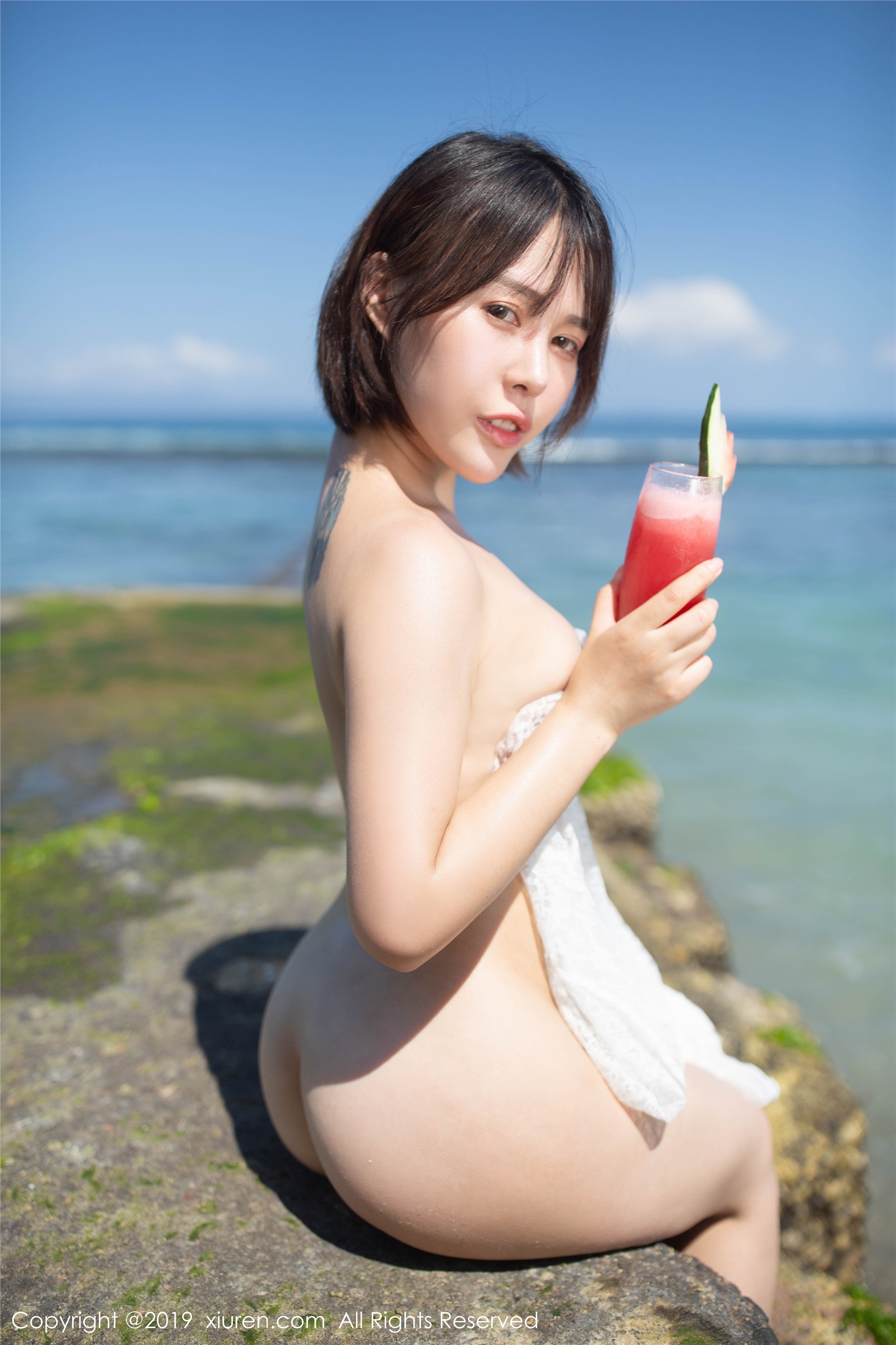 秀人网美媛馆 2019-08-12 Vol.1612 Evelyn艾莉