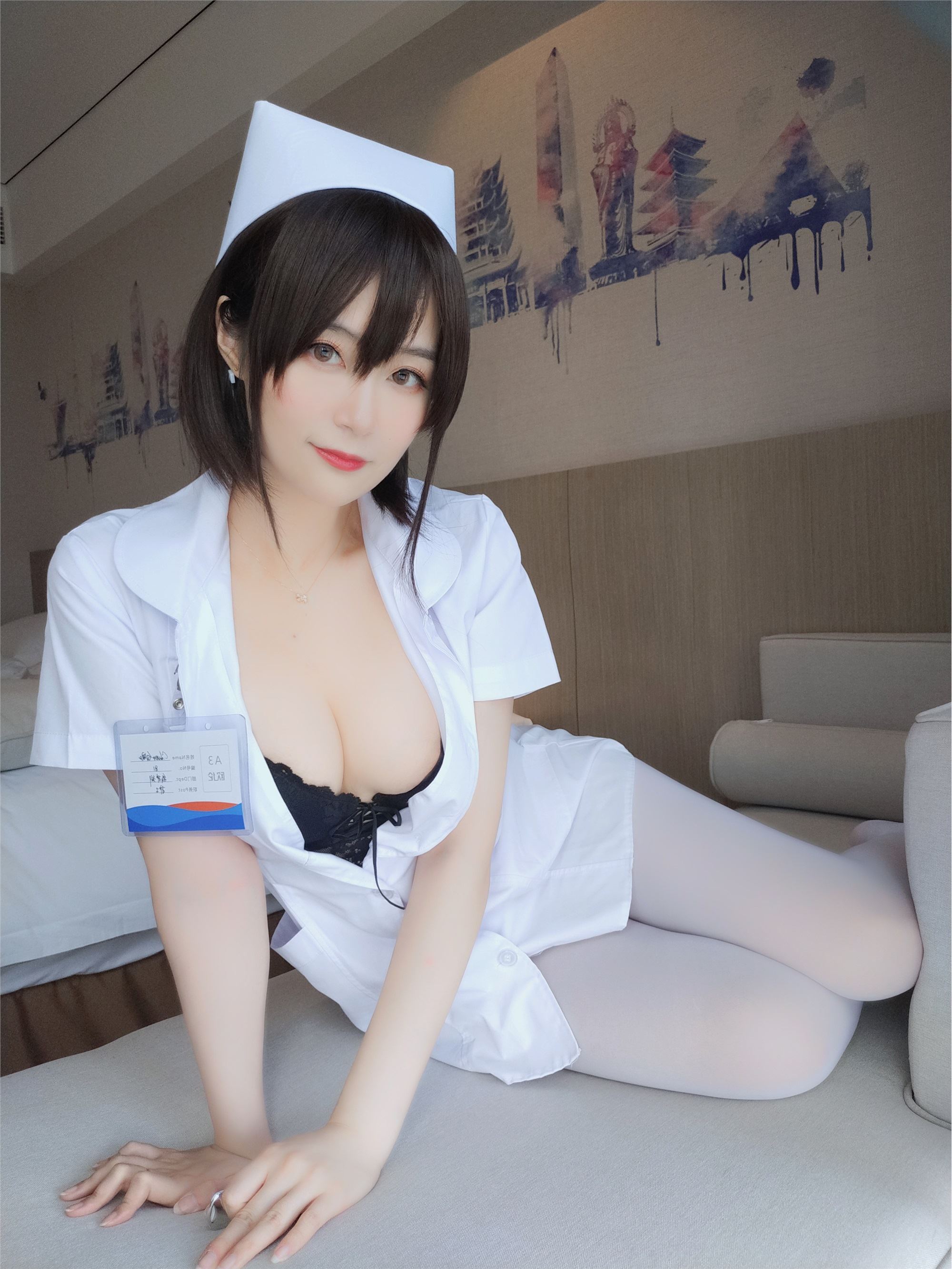 Popular Coser silver 81 charge photo short hair nurse