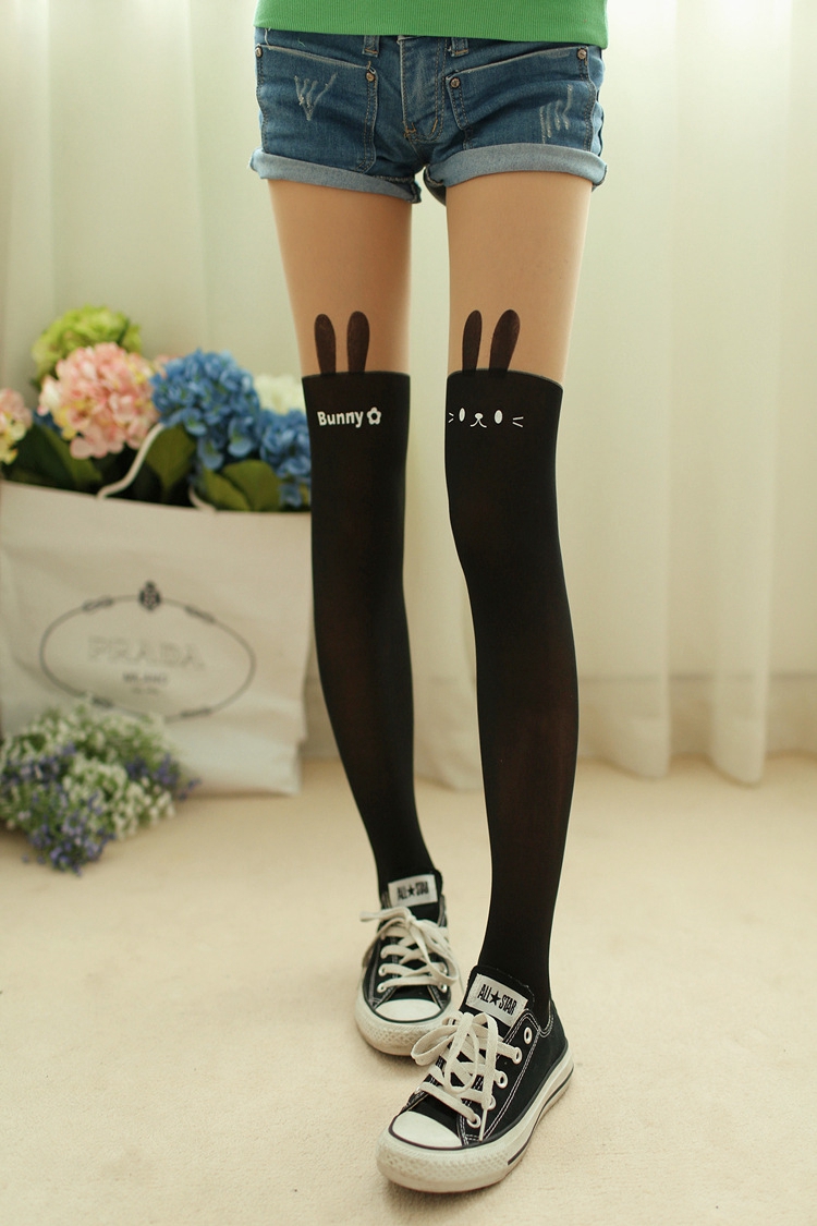 Rabbit play picture series knee socks~