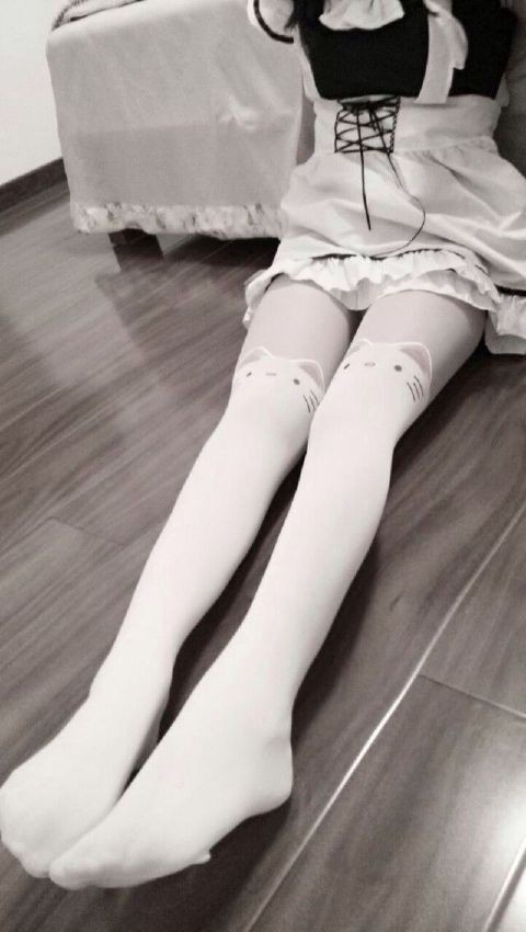 Rabbit play picture series knee socks~