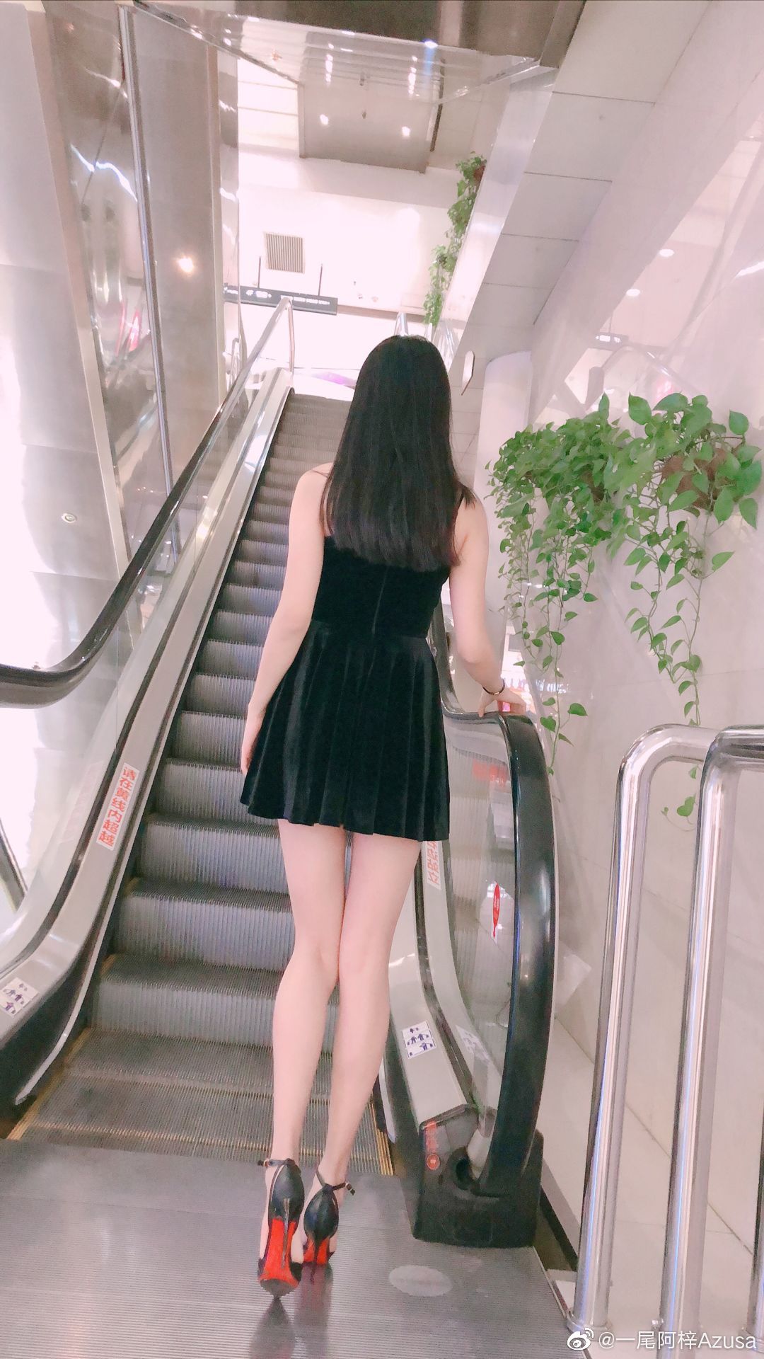 一尾阿梓Azusa Weibo 2019.5.159