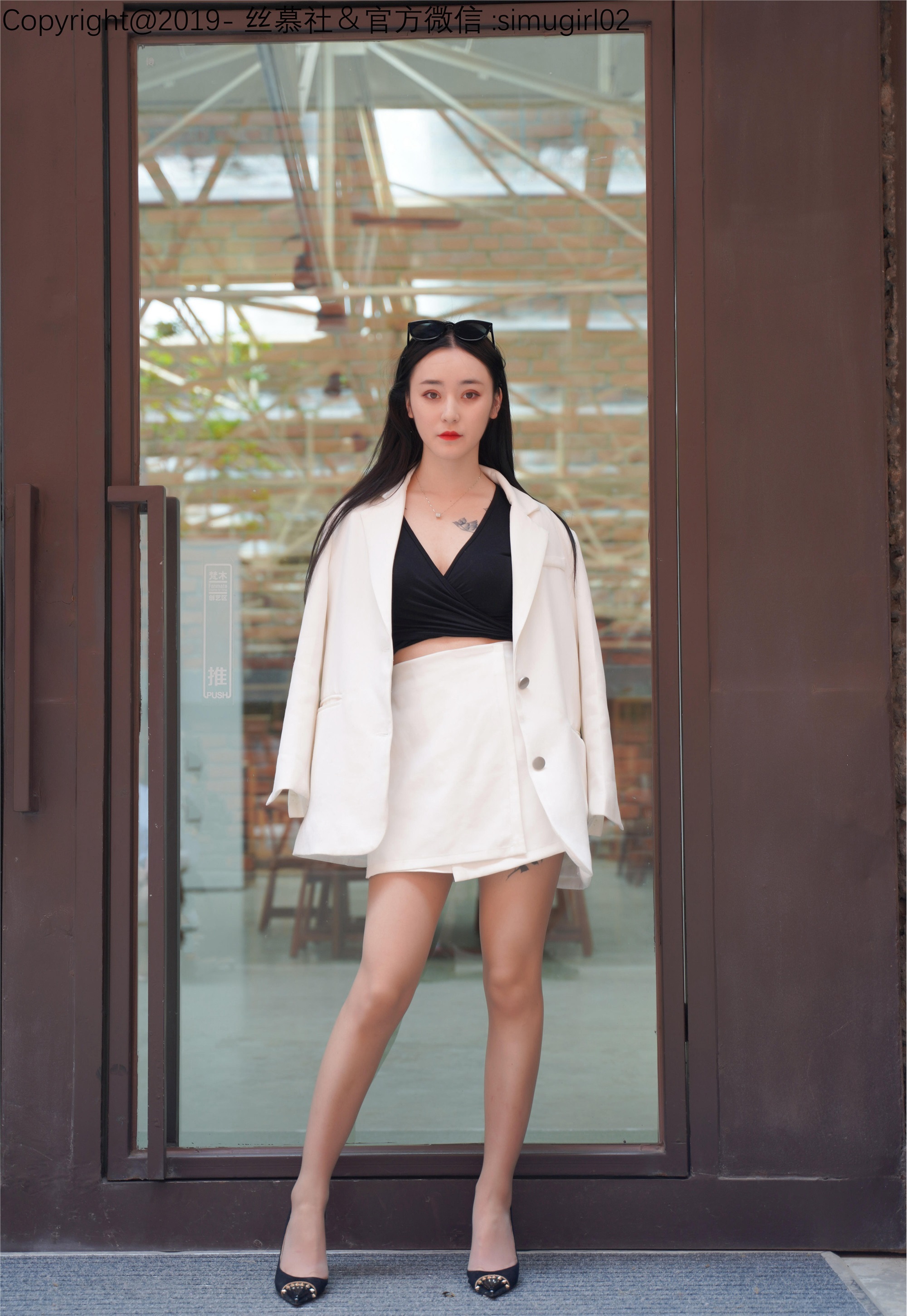 Simu photo sm012 model: Yu Er's story of Yu Jie