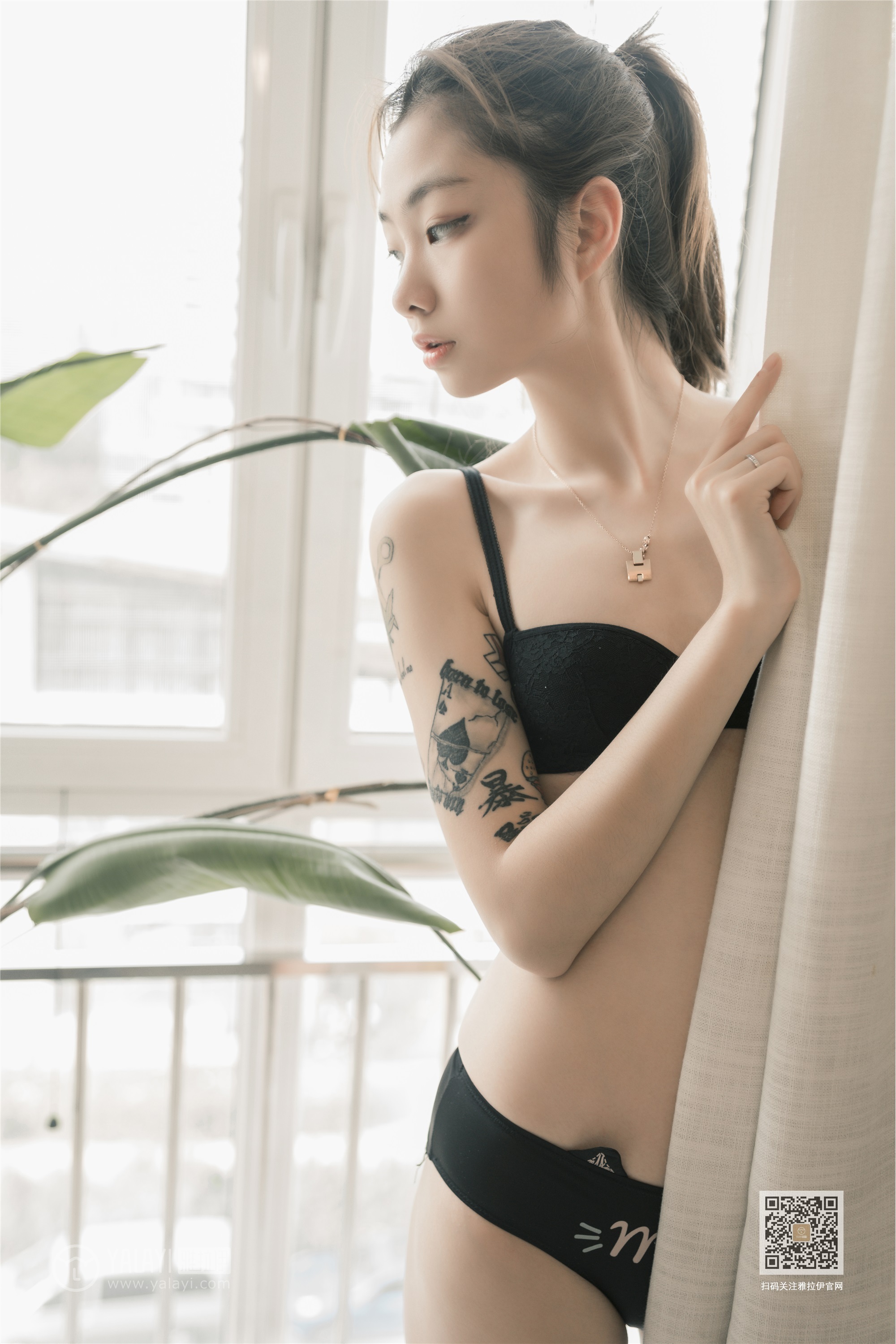 Yalayi yalayi 2019.11.06 No.452 tattooed girl duck