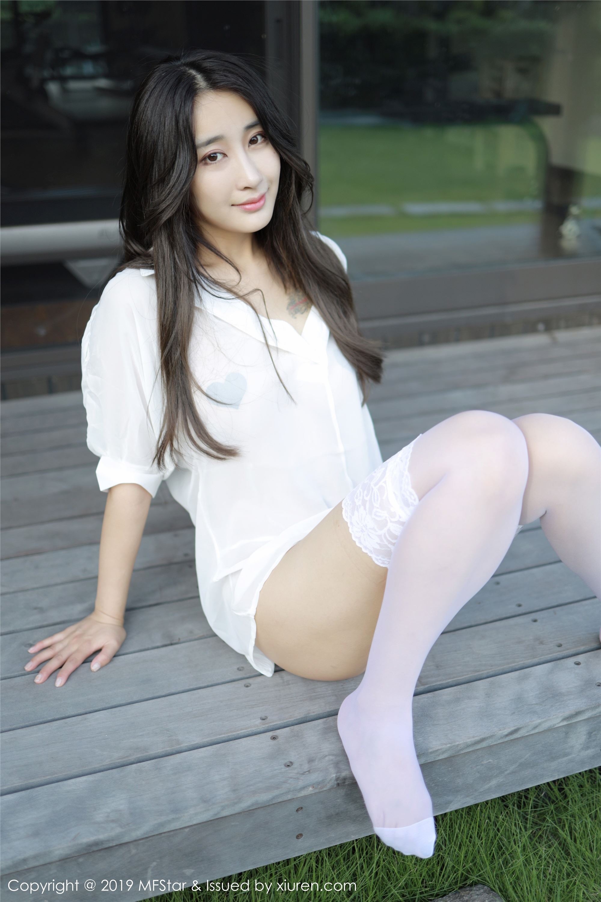 Mfstar model college October 11, 2019 Vol.219 Betty Lin Zixin