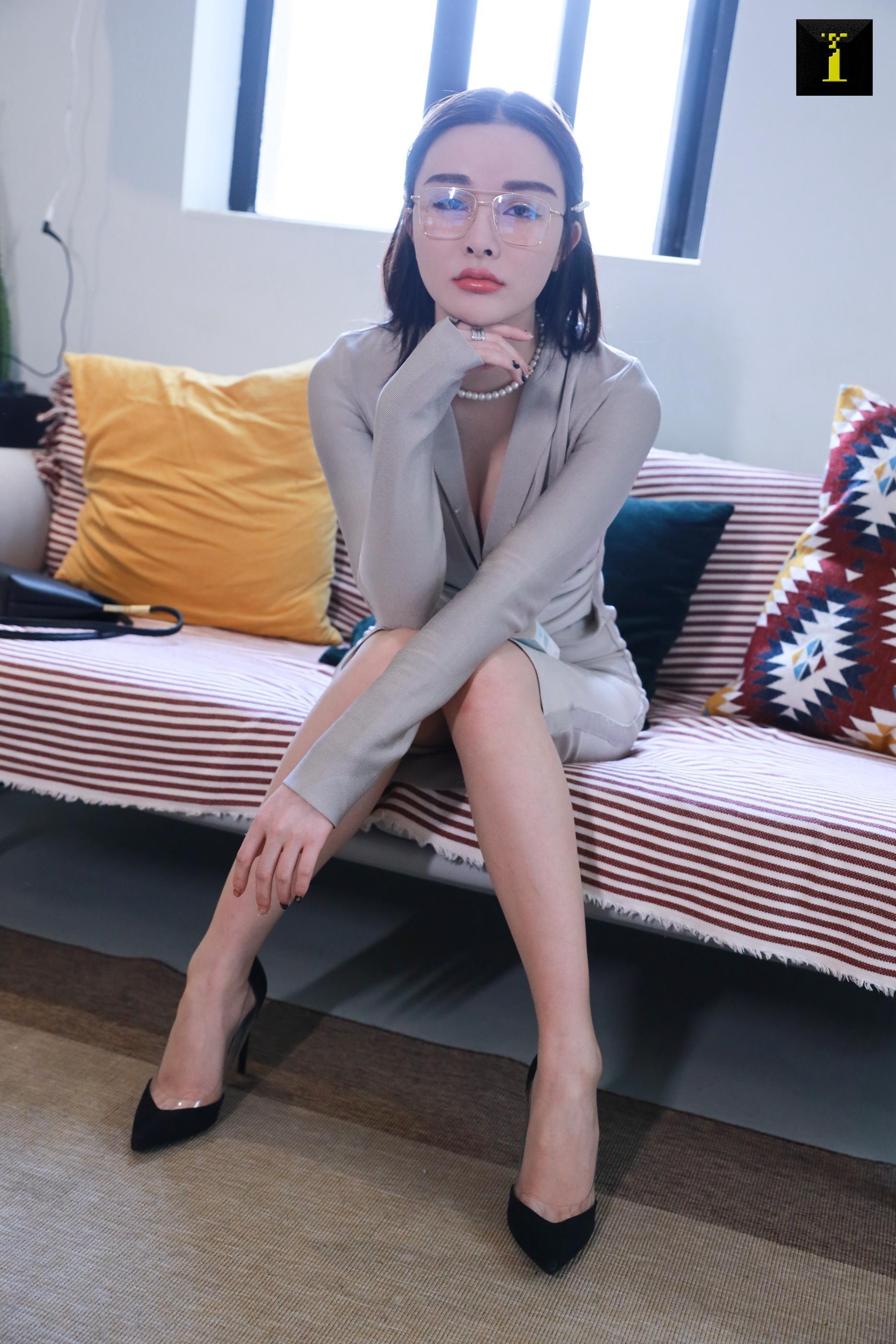 December 4, 2019 sishengjia 635: miaojie super-a tight skirt