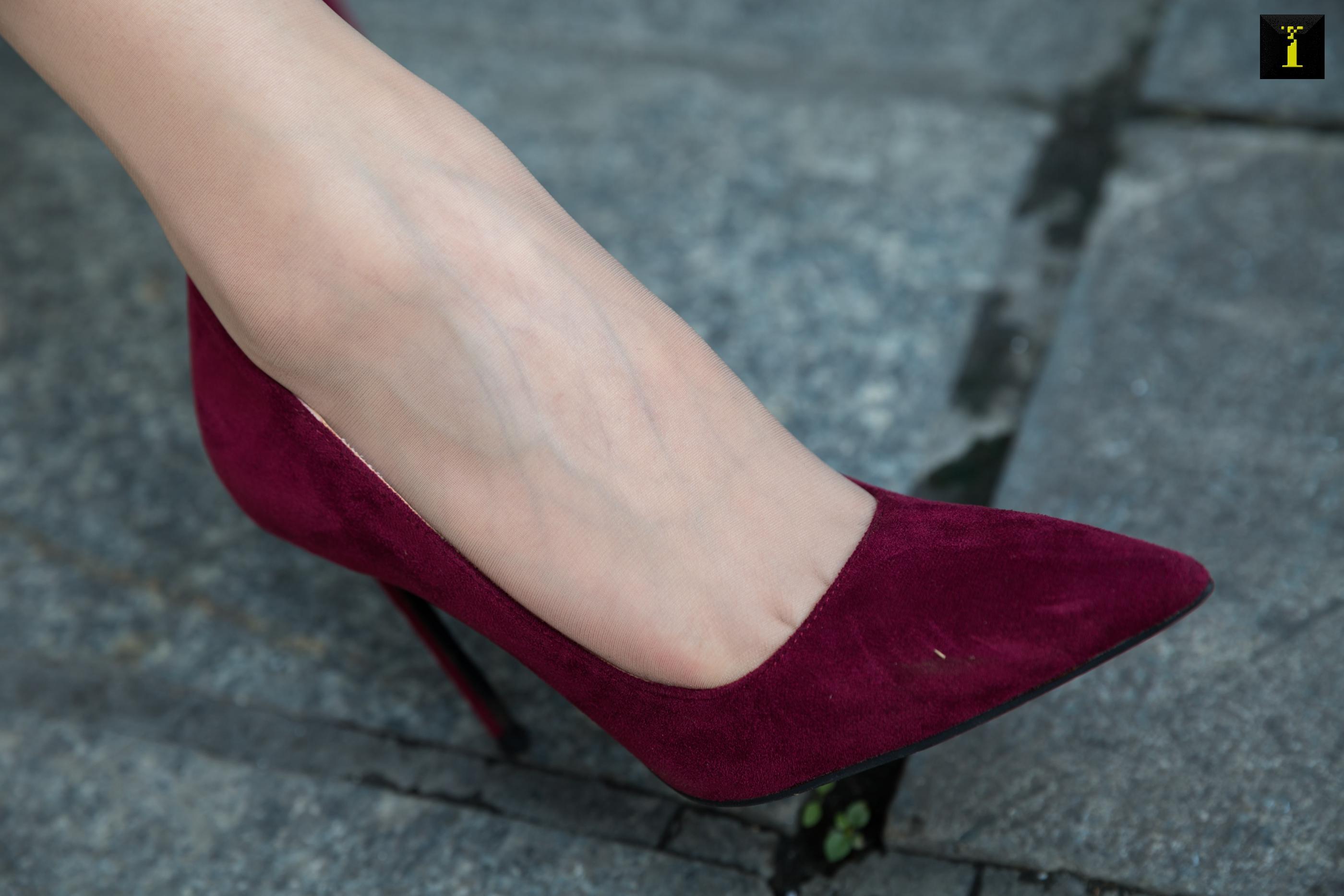12 / 05 / 2019 sishengjia 636: crape myrtle - change into new high heels