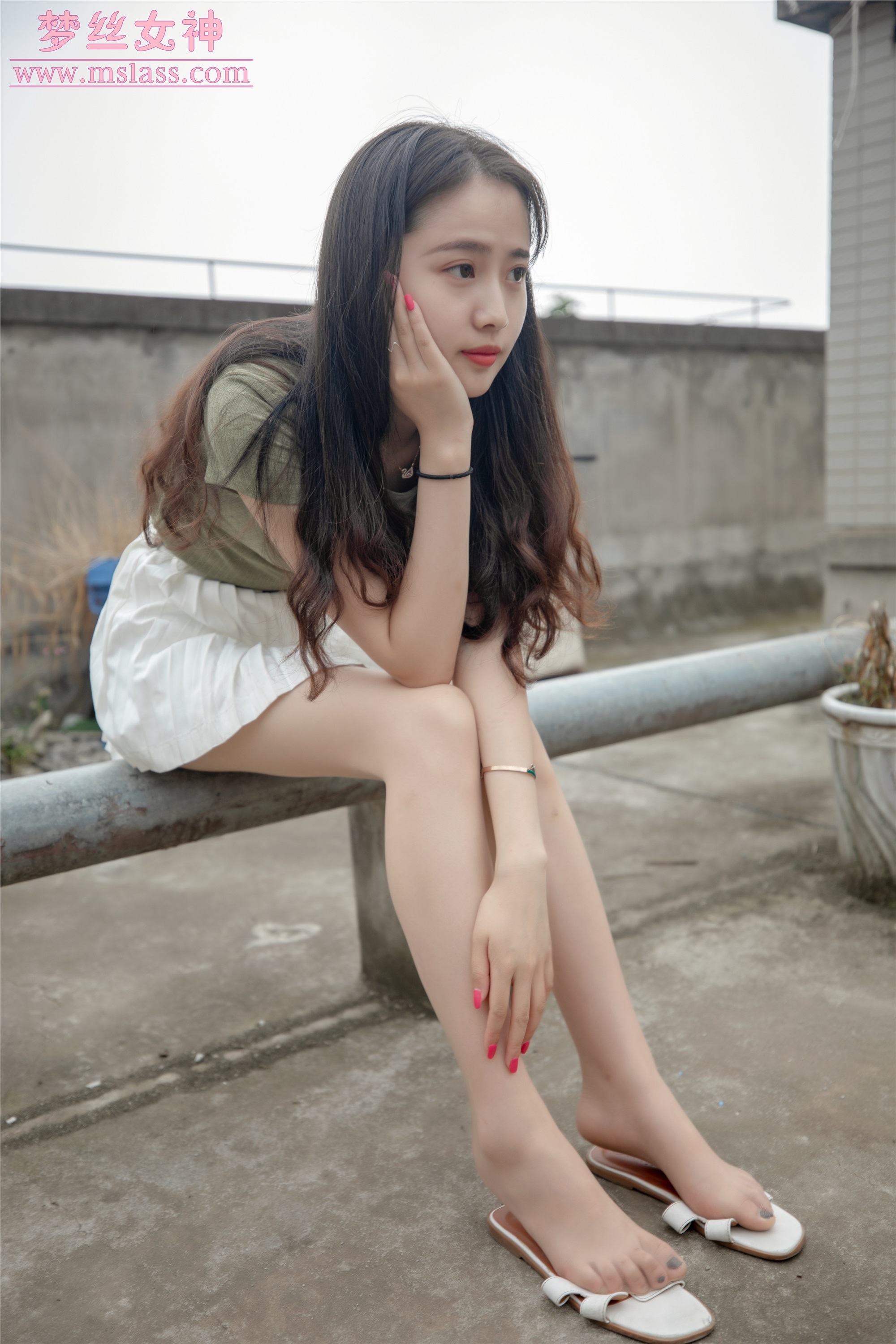MSLASS梦丝女神2019-06-20 柳儿 侧颜太美的小姐姐 套图