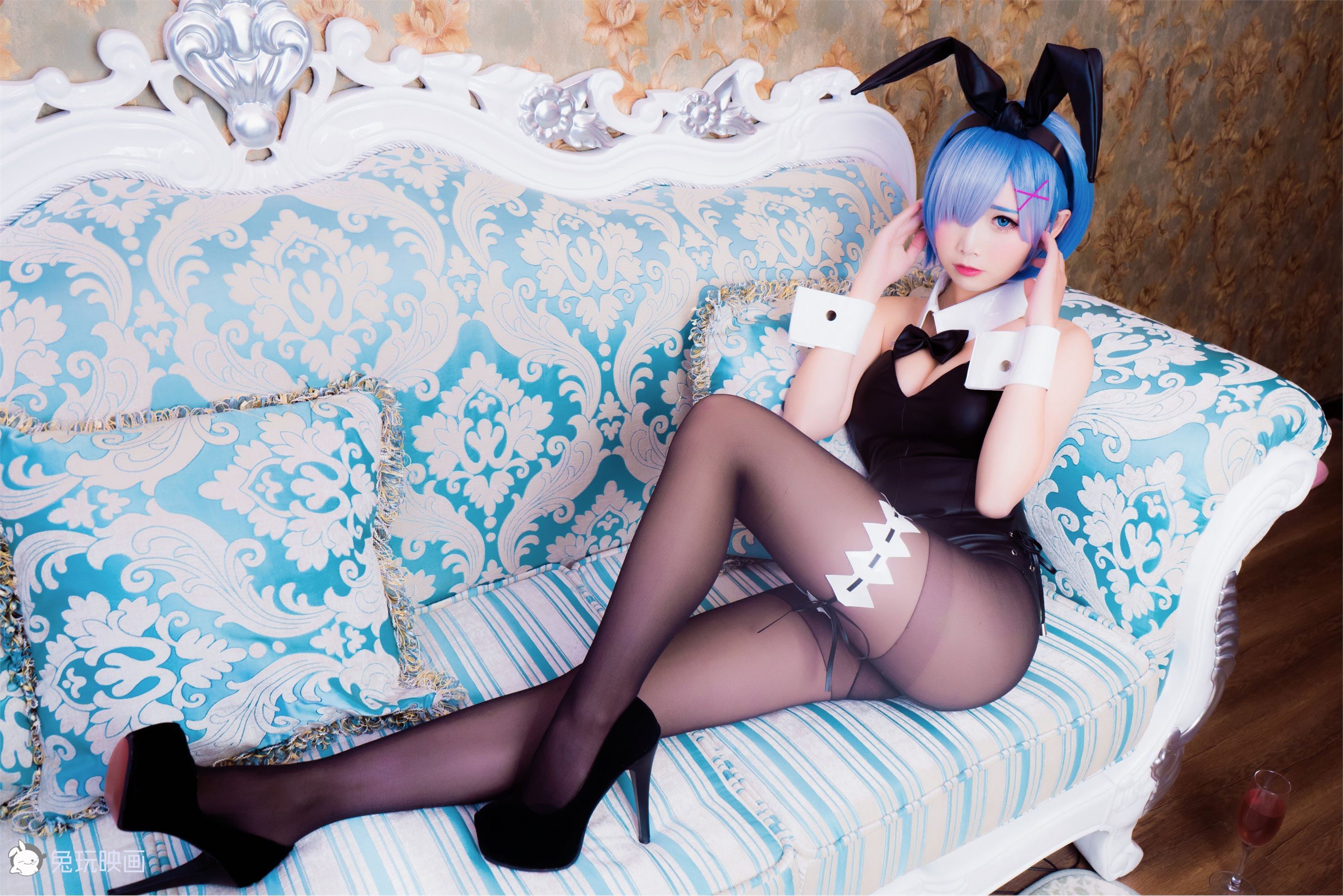 Coser pastry fairy rabbit girl