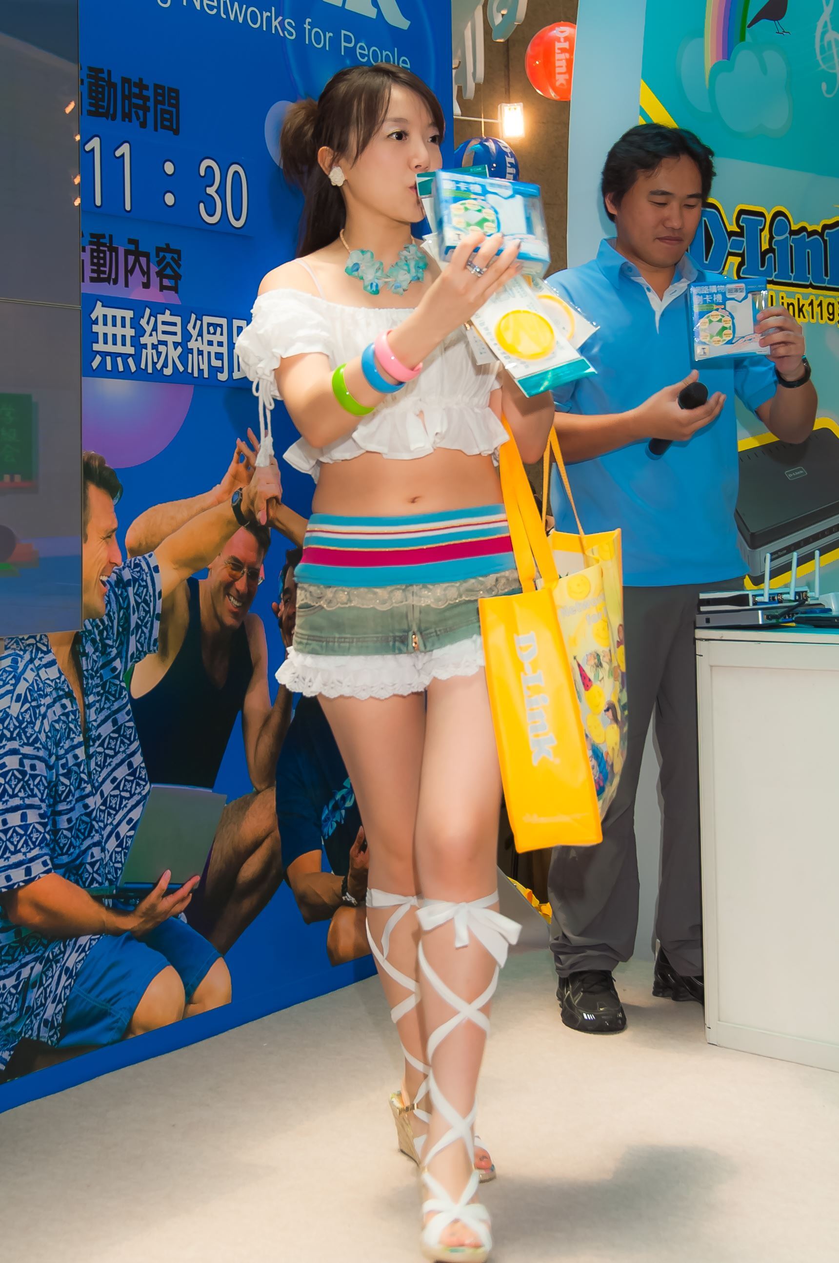 2007 Taipei Computer applications show girl