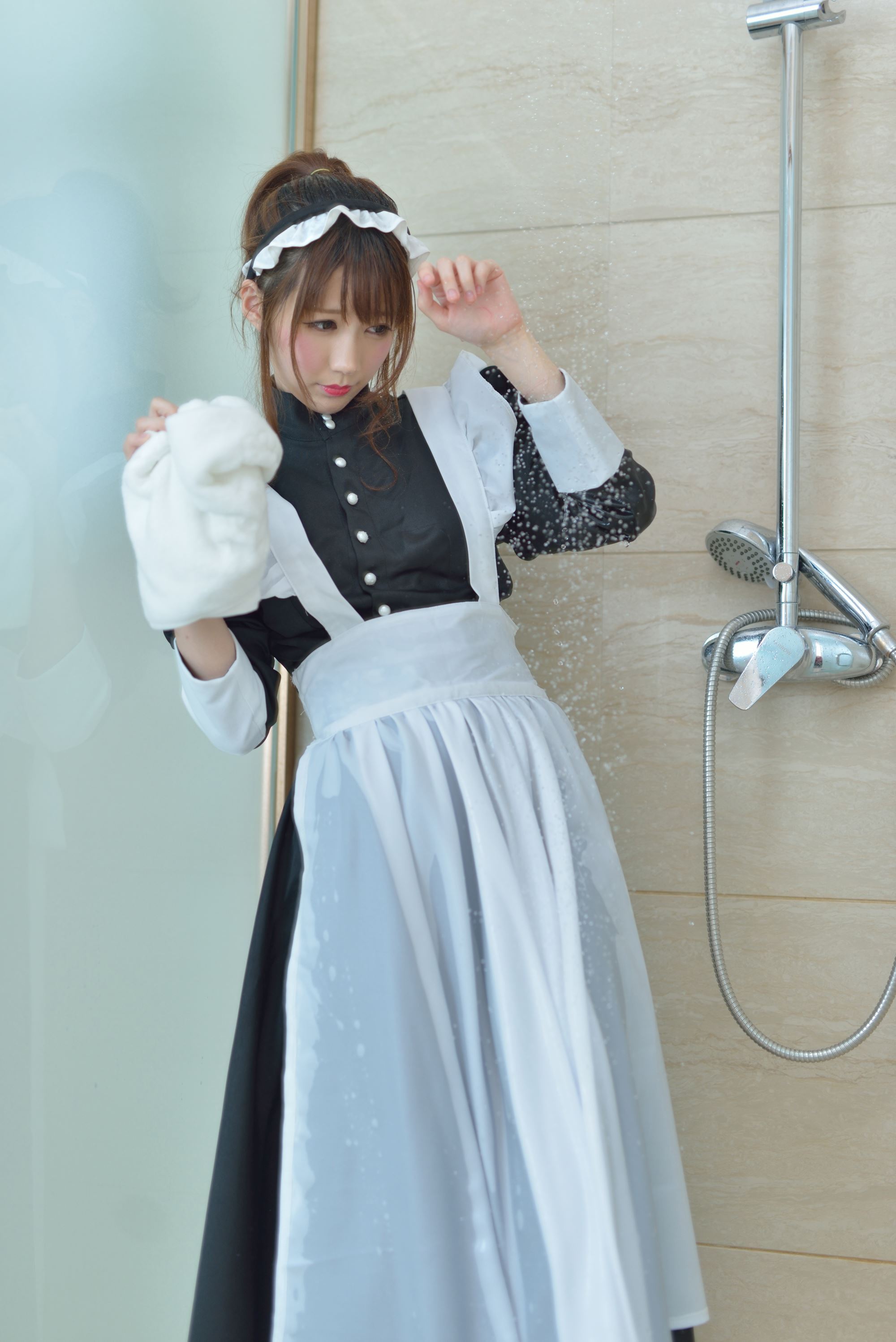 Nagesa mojo Vol.07 - Miss maid