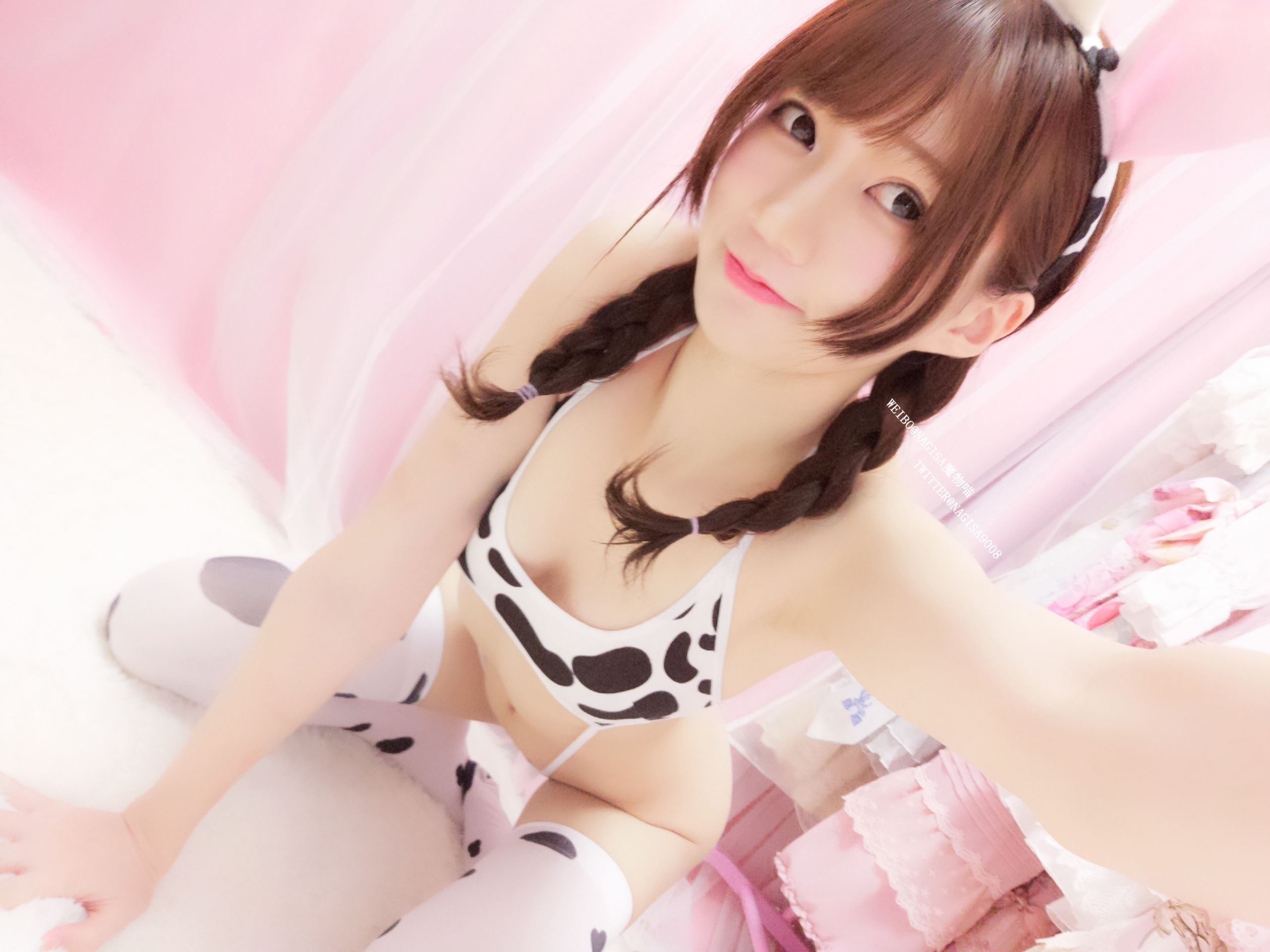 Nagisa magic cat VOL05 - self portrait of Miss Cow (extra)