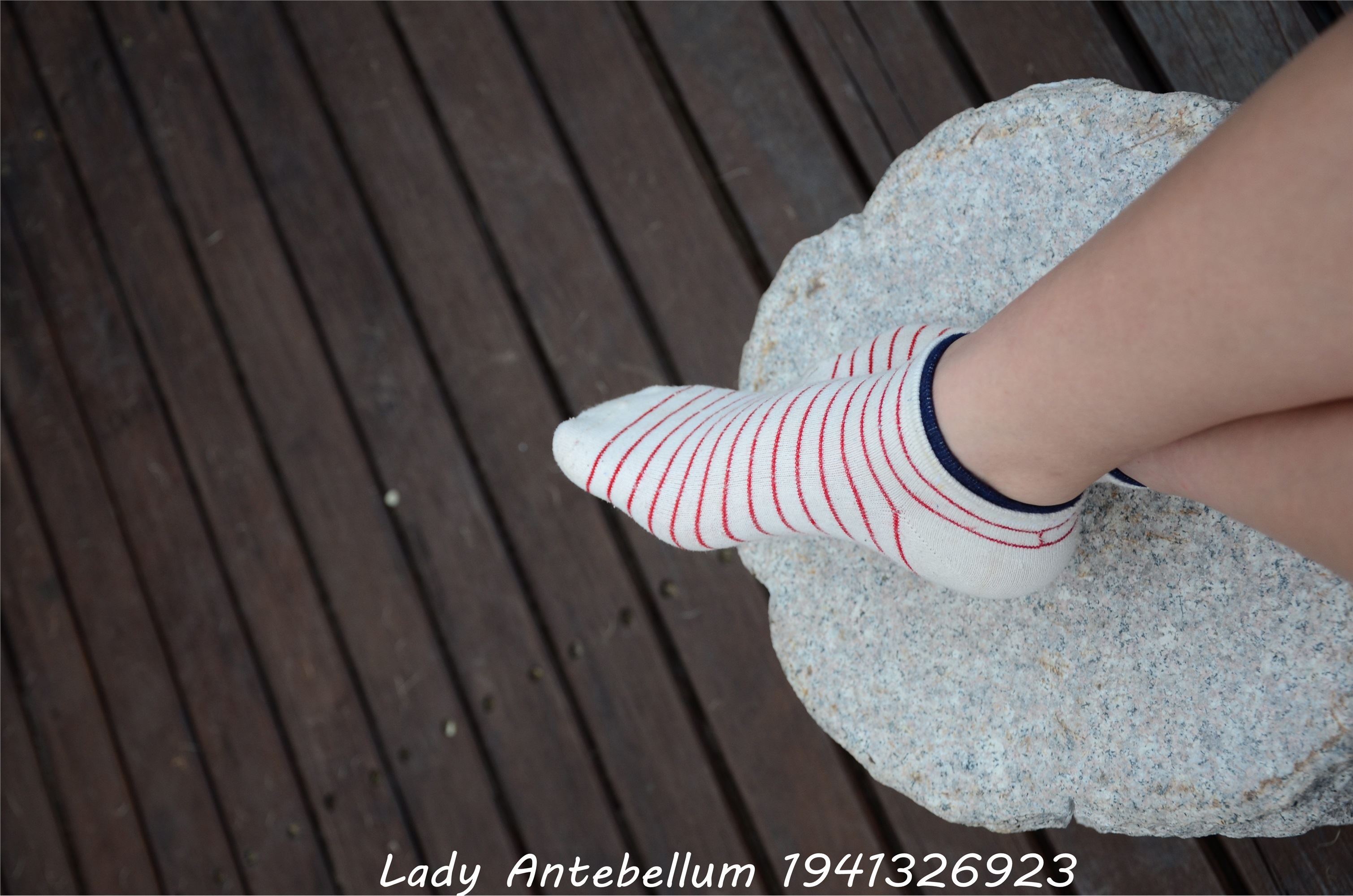 Pre war goddess's feet and legs cotton stockings goddess photography set 090