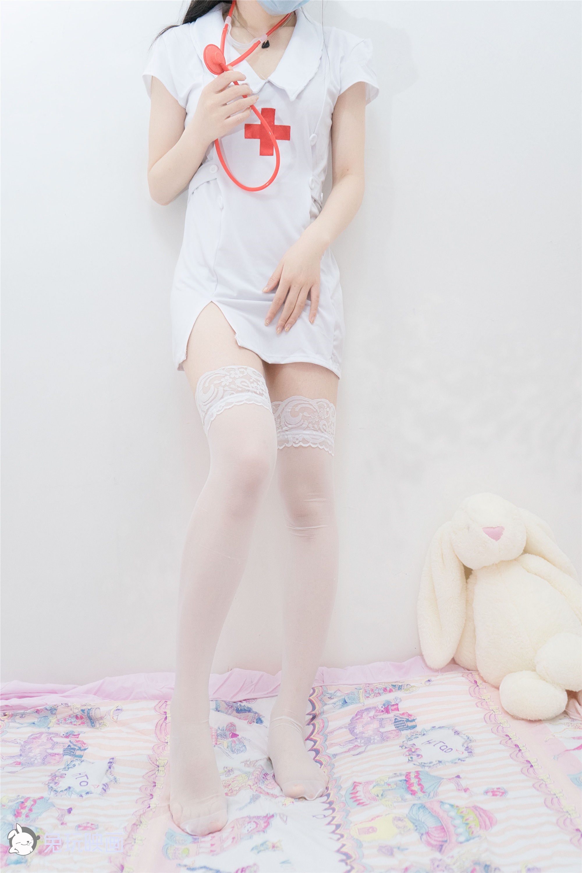 Rabbit play image series vol.066 let sister nurse care for you